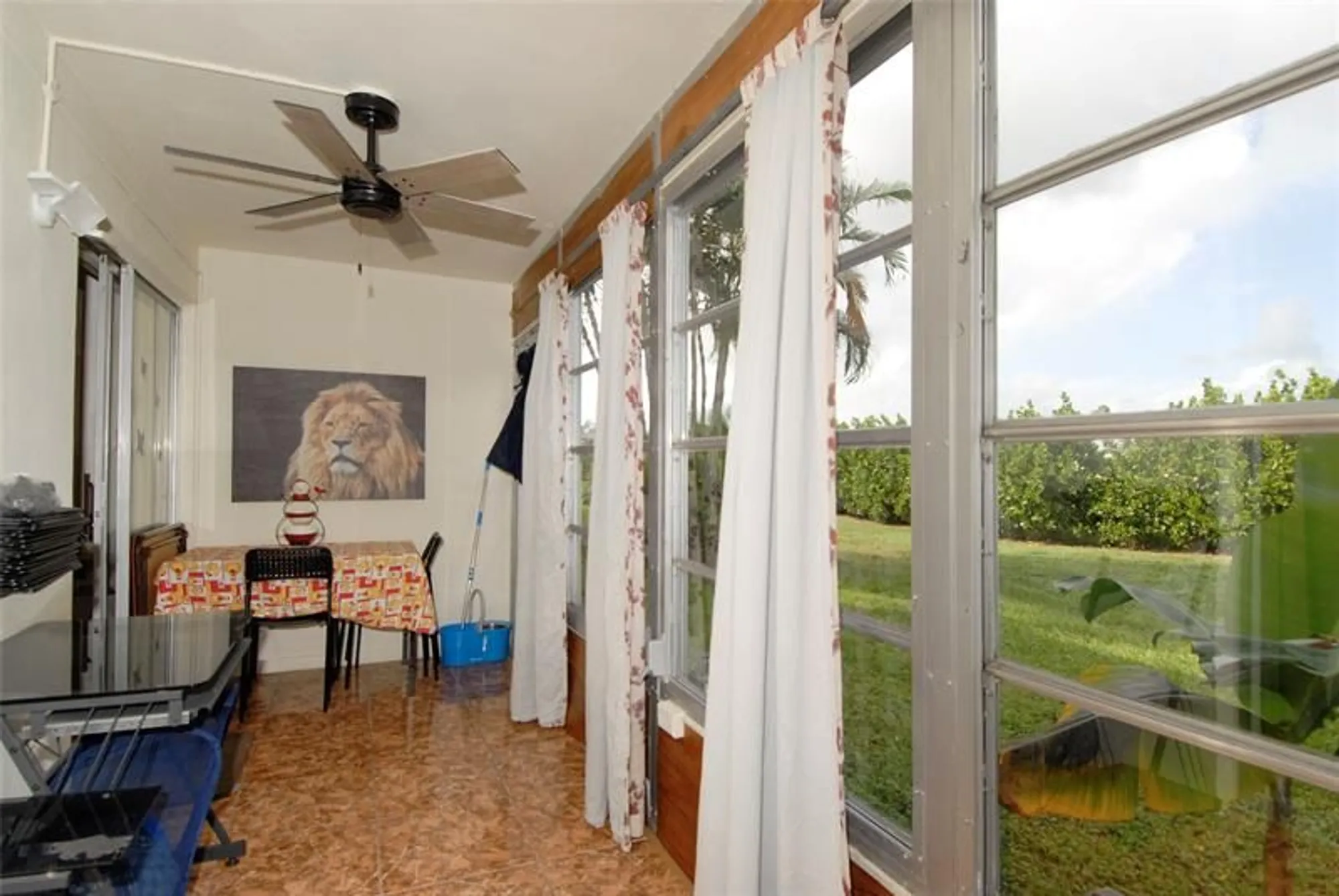 Property Slideshow image 11 of 21 | 7855 nw 5th ct apt 104, Margate, FL, 33063