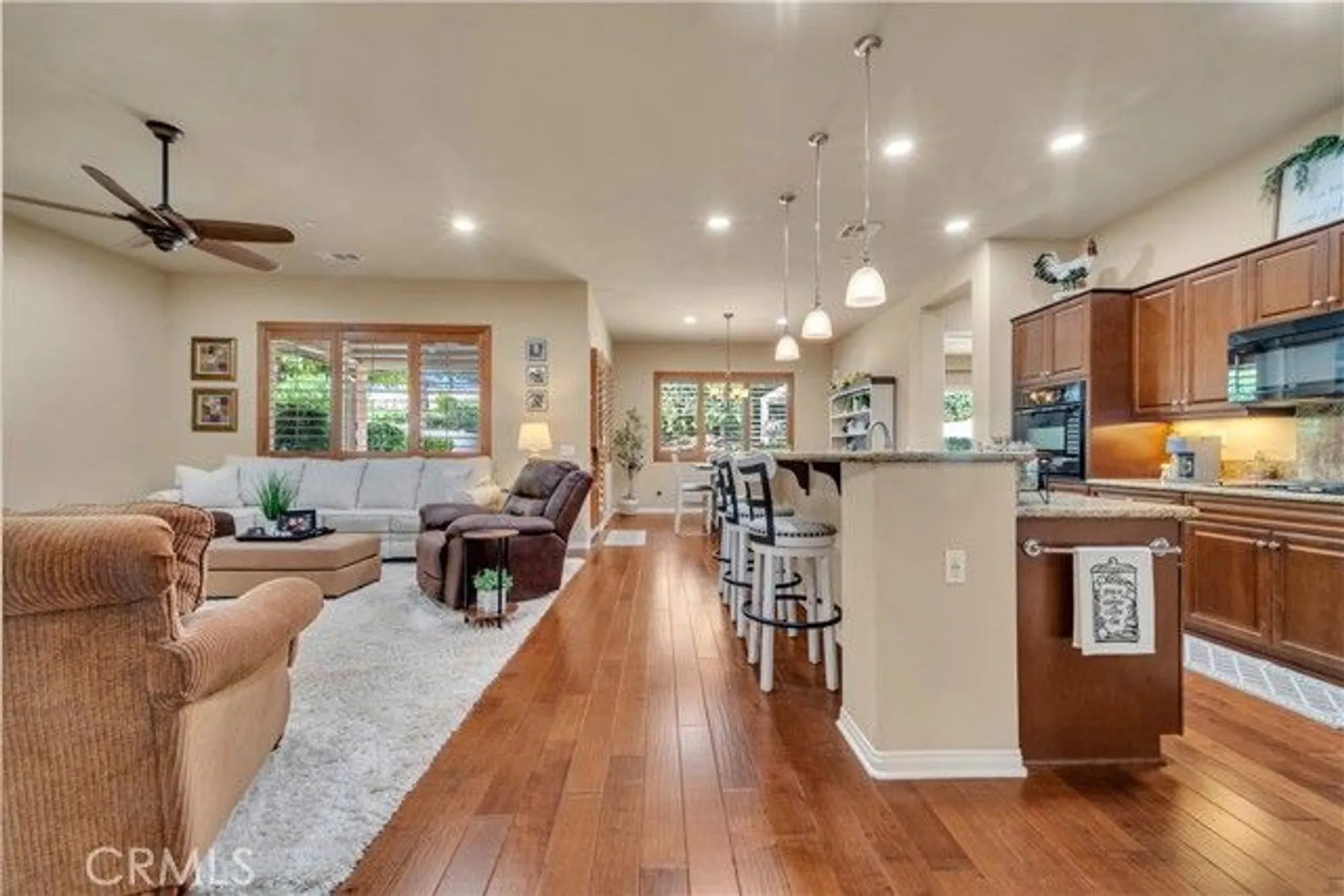 Property Slideshow image 5 of 36 | 14006 sandstone peak dr, Bakersfield, CA, 93306