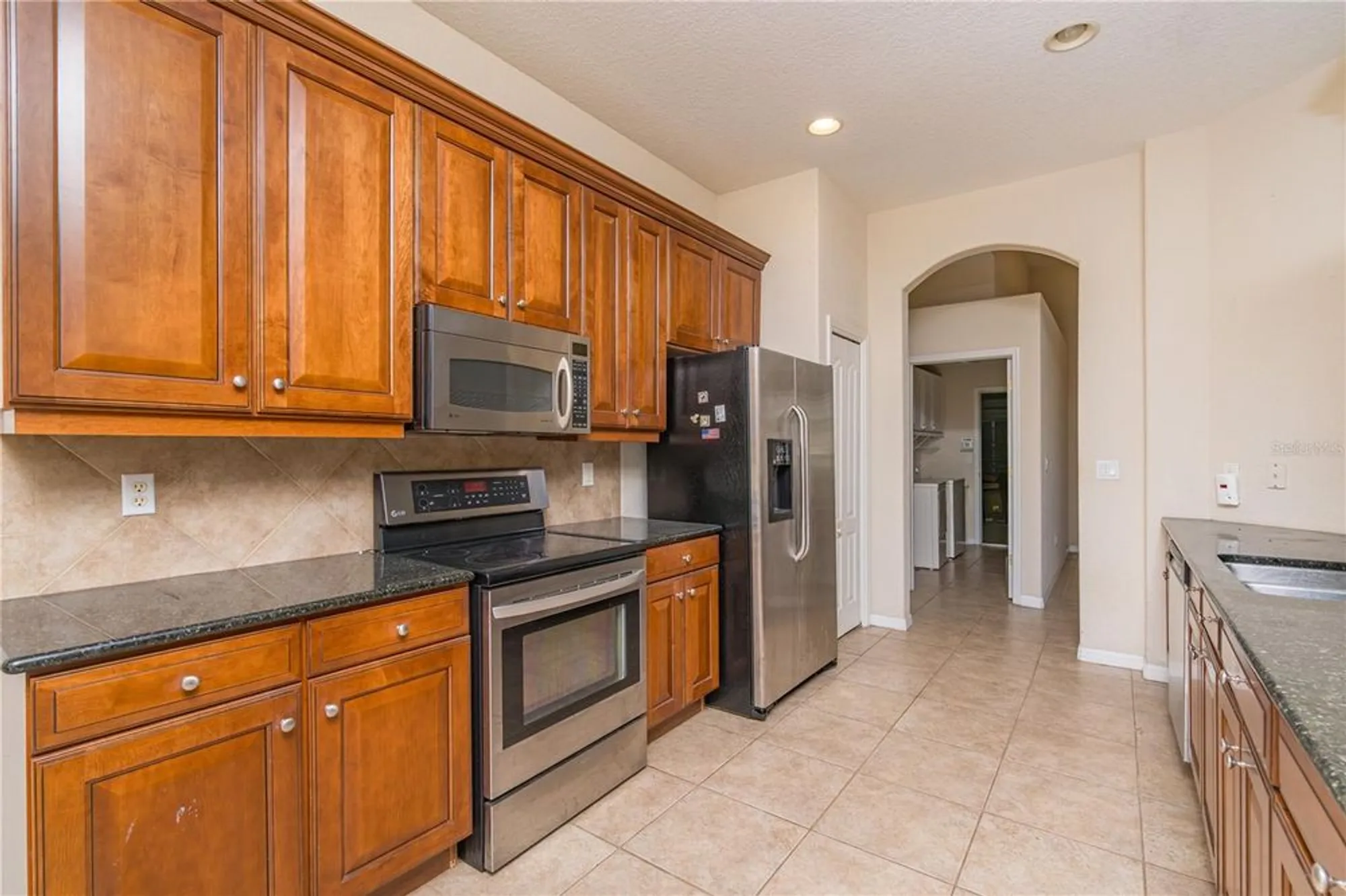 Property Slideshow image 26 of 48 | 1038 emerald dunes dr, Sun City Center, FL, 33573