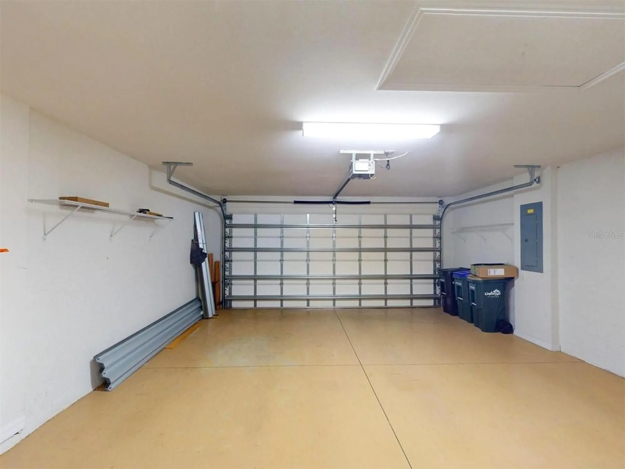 Property Slideshow image 66 of 98 | 2444 daisy dr, North Port, FL, 34289