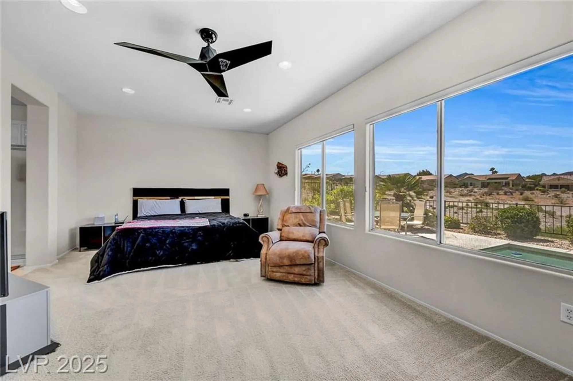 Property Slideshow image 37 of 60 | 2343 hardin ridge dr, Henderson, NV, 89052