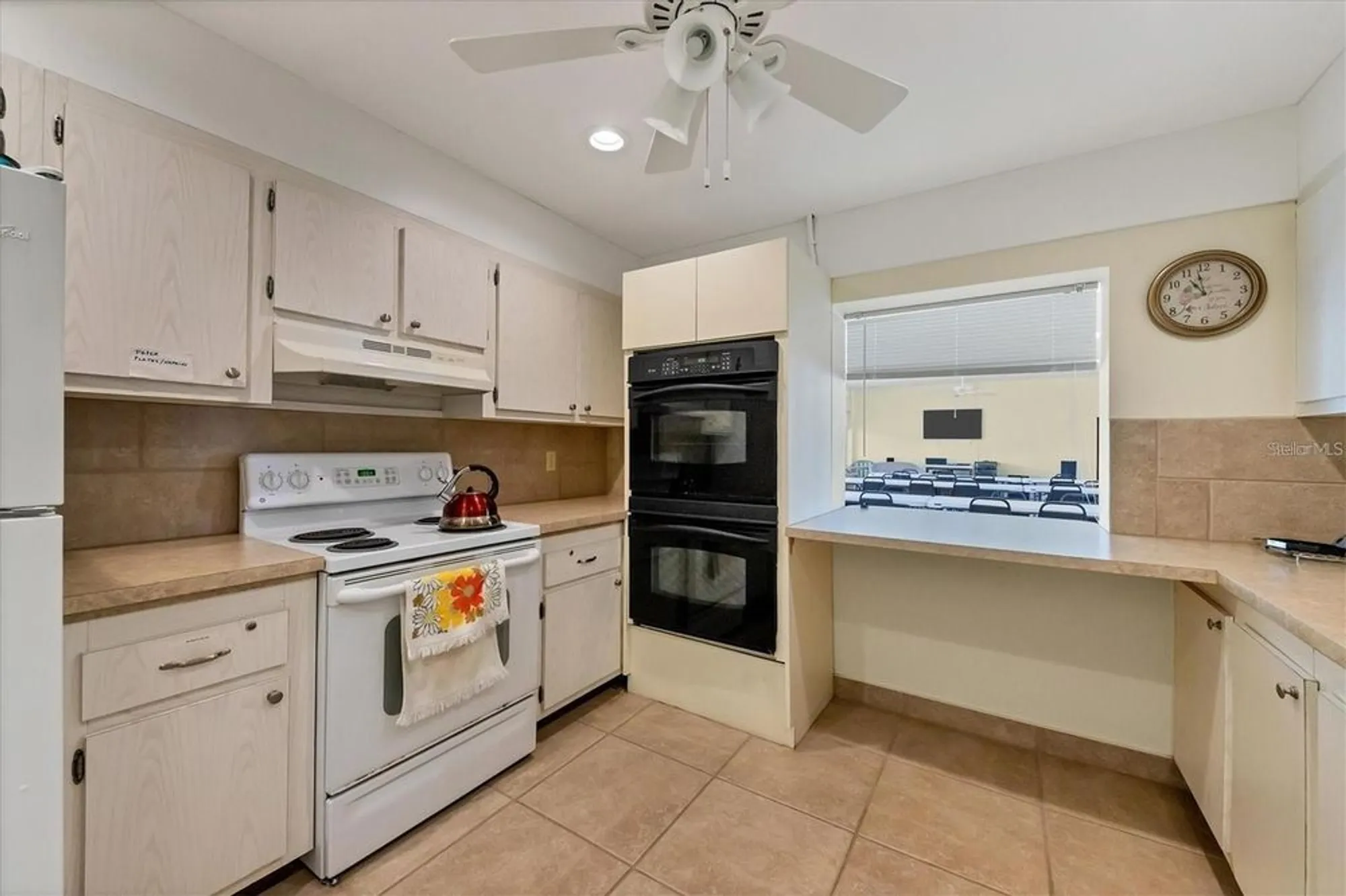 Property Slideshow image 48 of 51 | 3527 silver pine ct # 82, Sarasota, FL, 34231