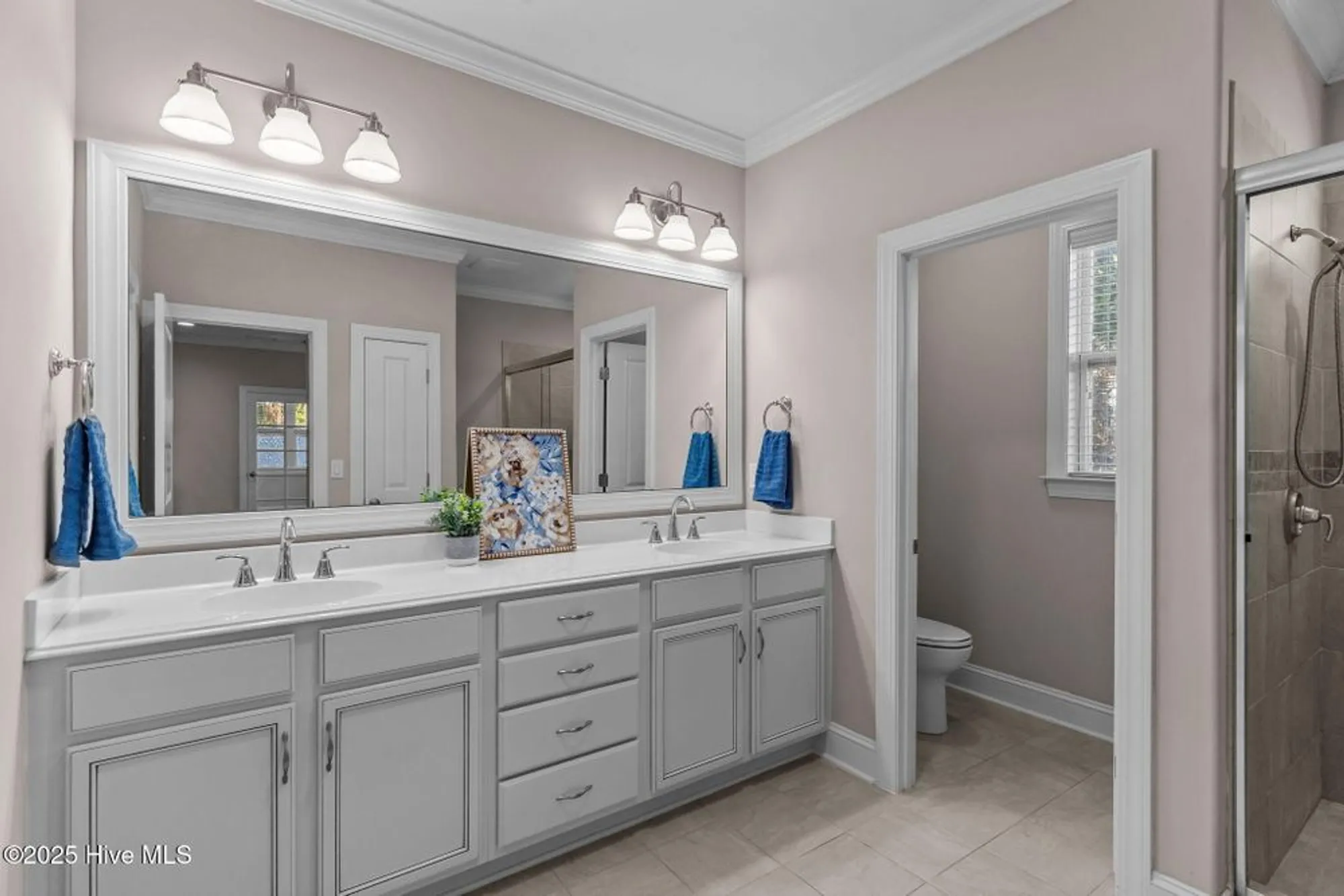 Property Slideshow image 23 of 88 | 6097 shore park dr, Leland, NC, 28451
