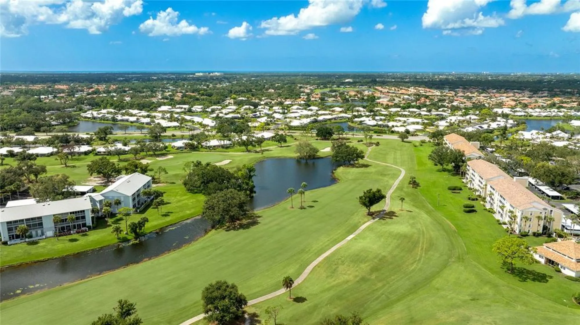 Property Slideshow image 40 of 51 | 875 chalmers dr 11, Venice, FL, 34293