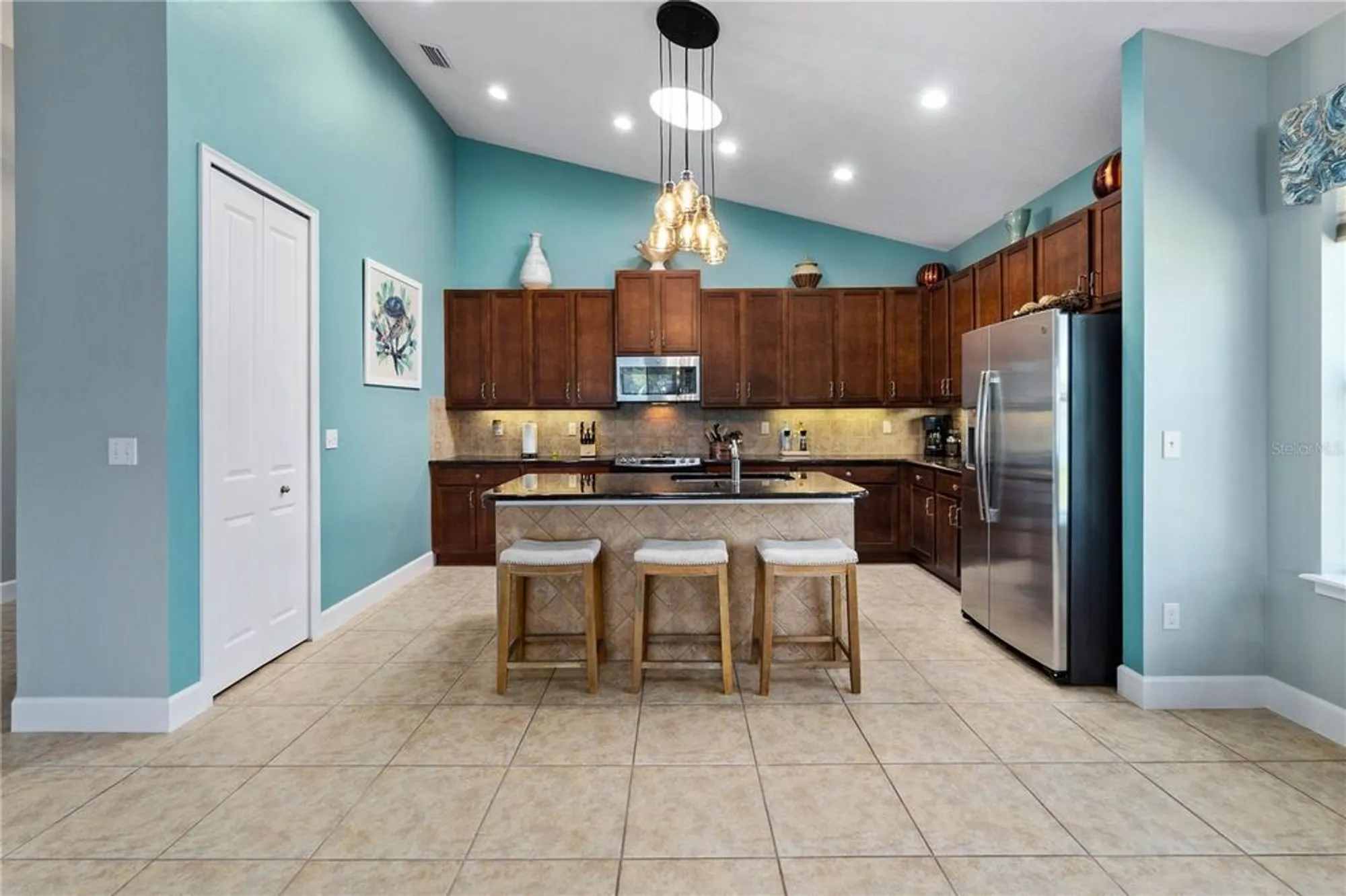 Property Slideshow image 8 of 51 | 642 elk river dr, Ormond Beach, FL, 32174