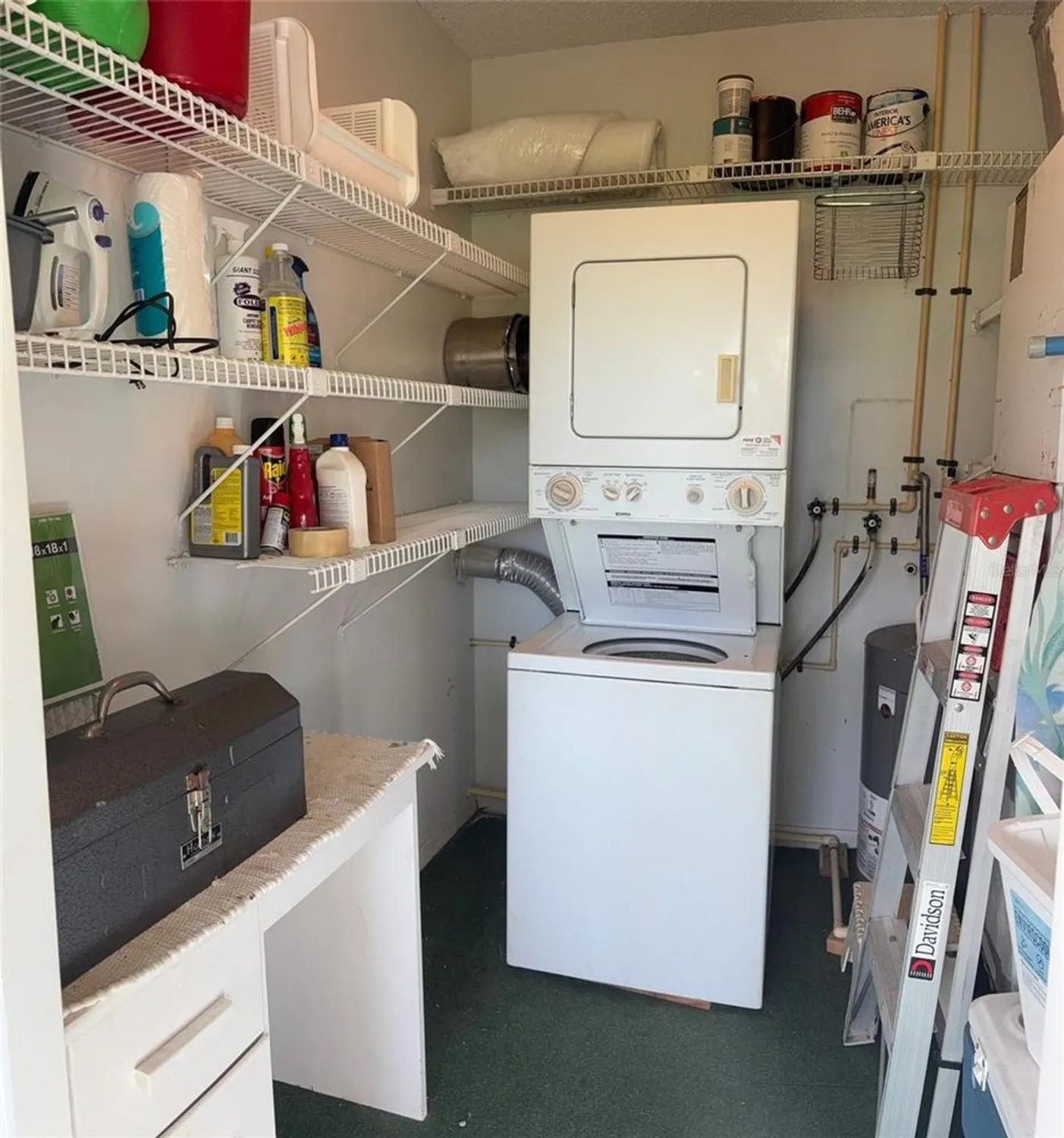 Property Slideshow image 31 of 34 | 1901 canterbury ln 10, Sun City Center, FL, 33573