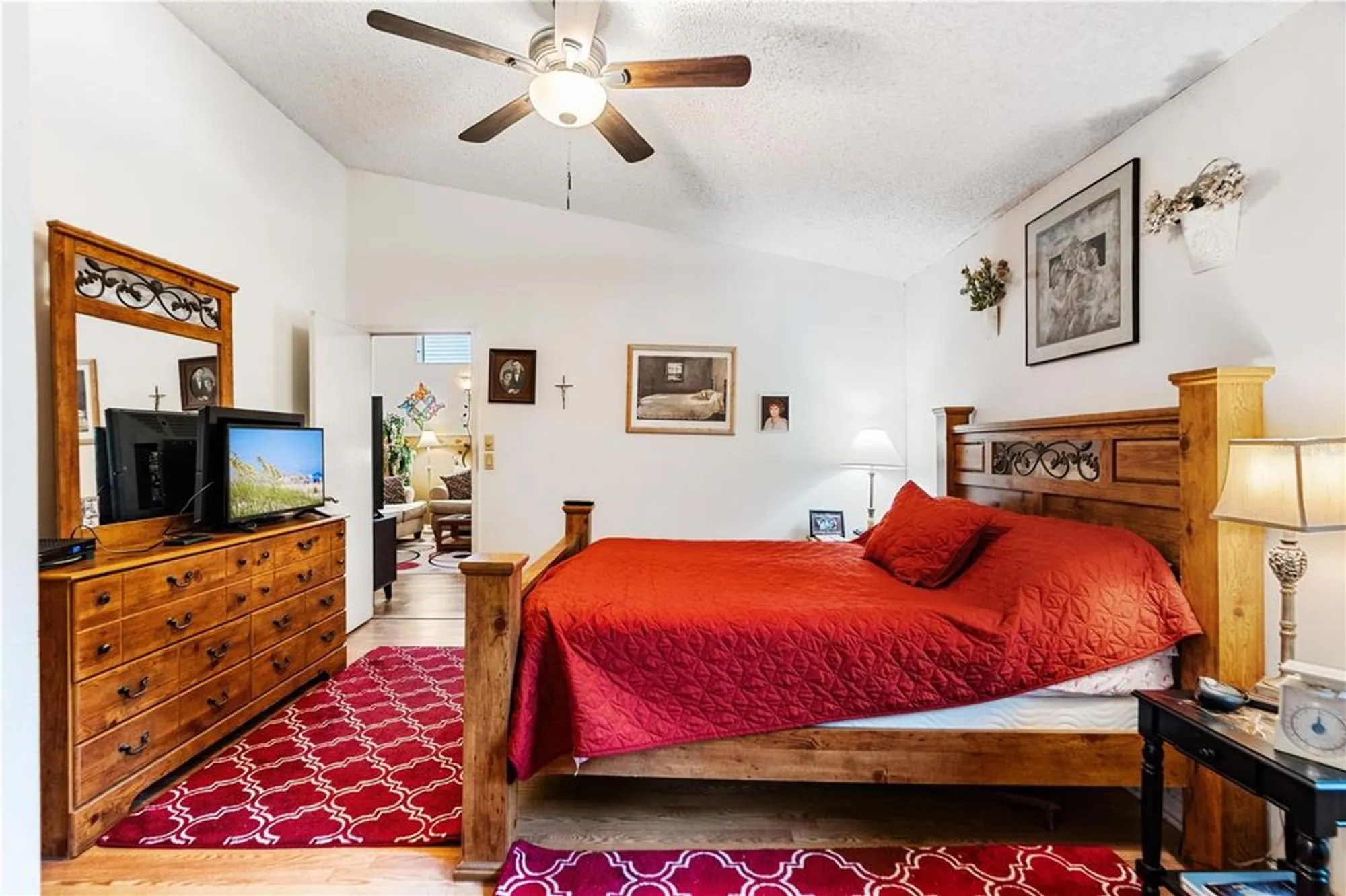 Property Slideshow image 26 of 51 | 11719 rose tree dr, New Port Richey, FL, 34654