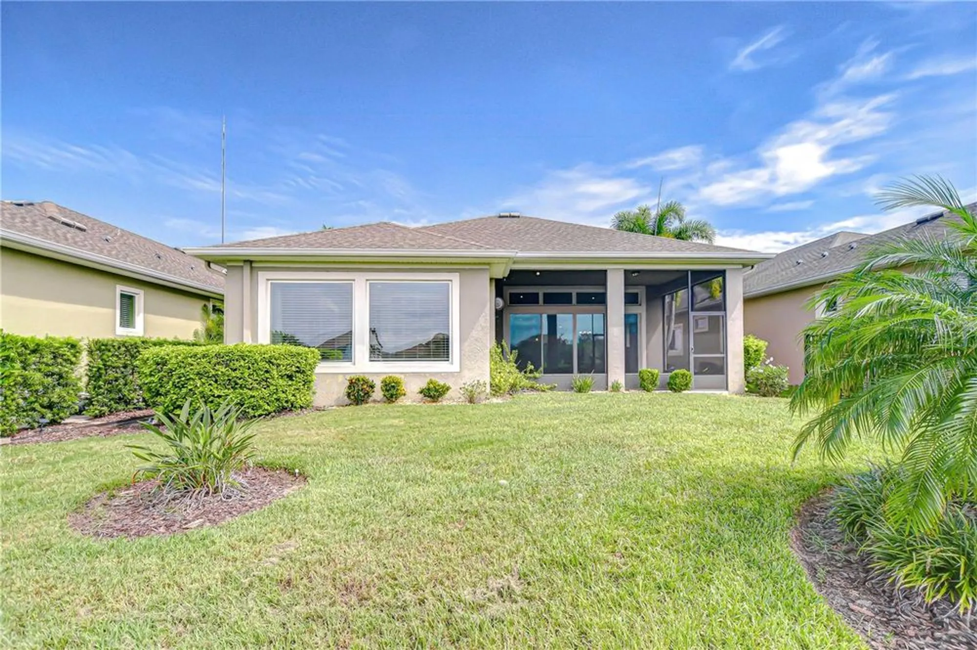 Property Slideshow image 26 of 36 | 13937 swallow hill dr, Lithia, FL, 33547