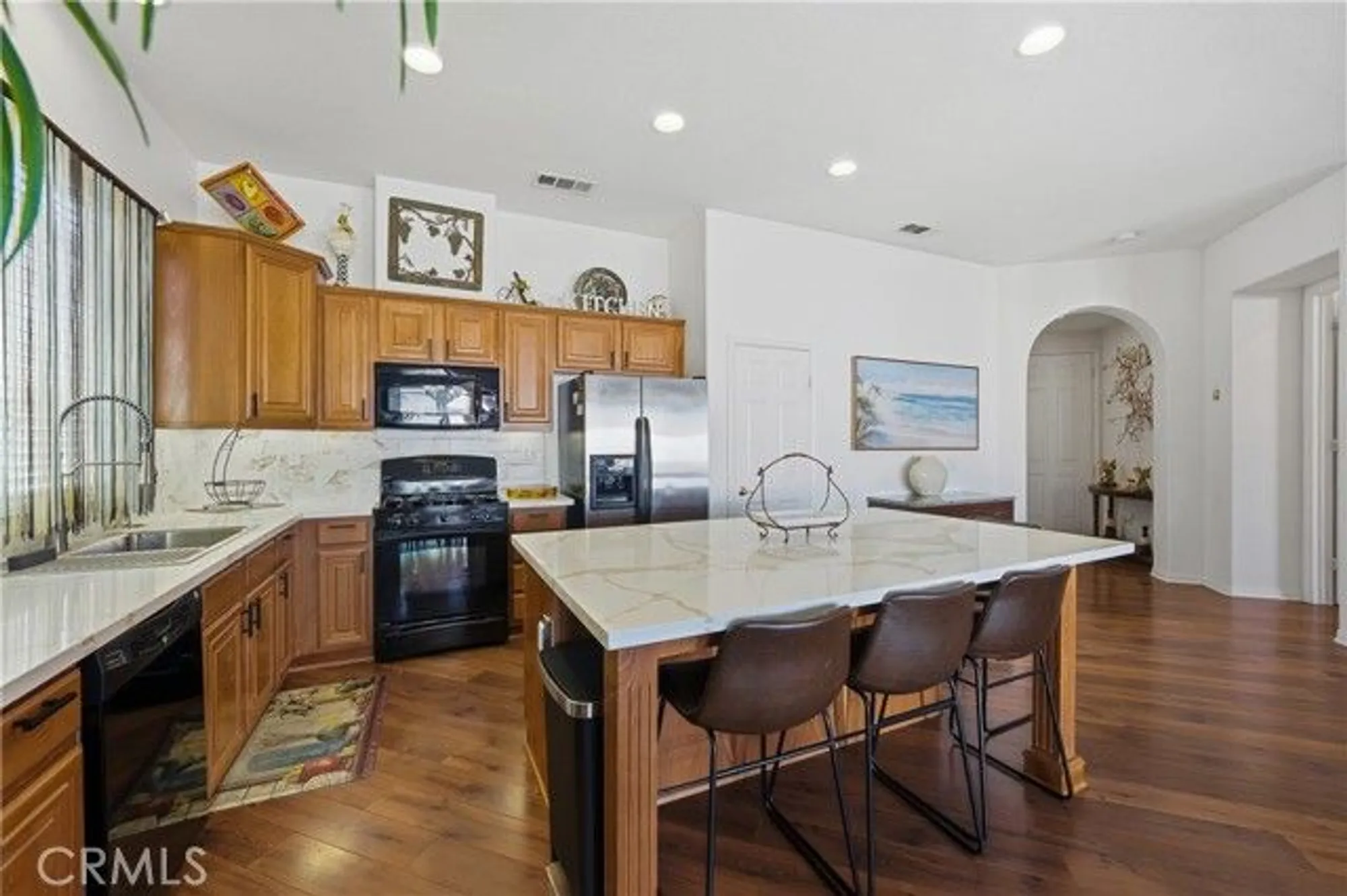 Property Slideshow image 3 of 29 | 84206 canzone dr, Indio, CA, 92203