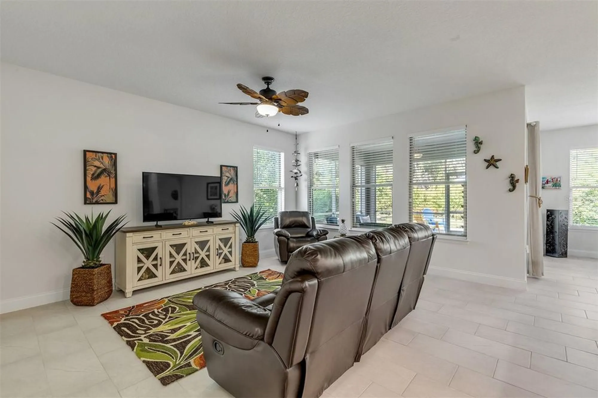 Property Slideshow image 13 of 91 | 2885 monaghan dr, Ormond Beach, FL, 32174