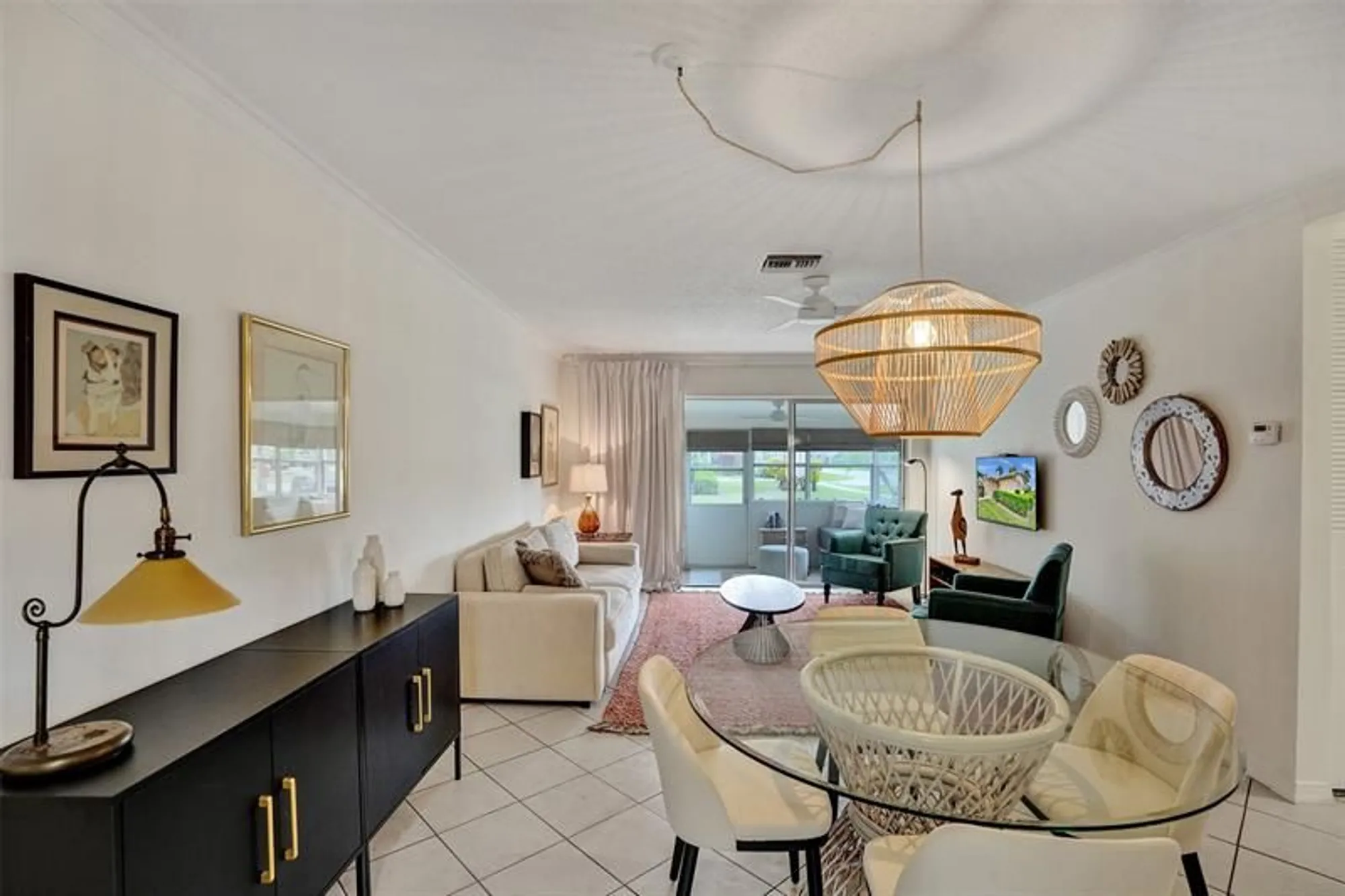 Property Slideshow image 13 of 58 | 2592 dudley dr a, West Palm Beach, FL, 33415
