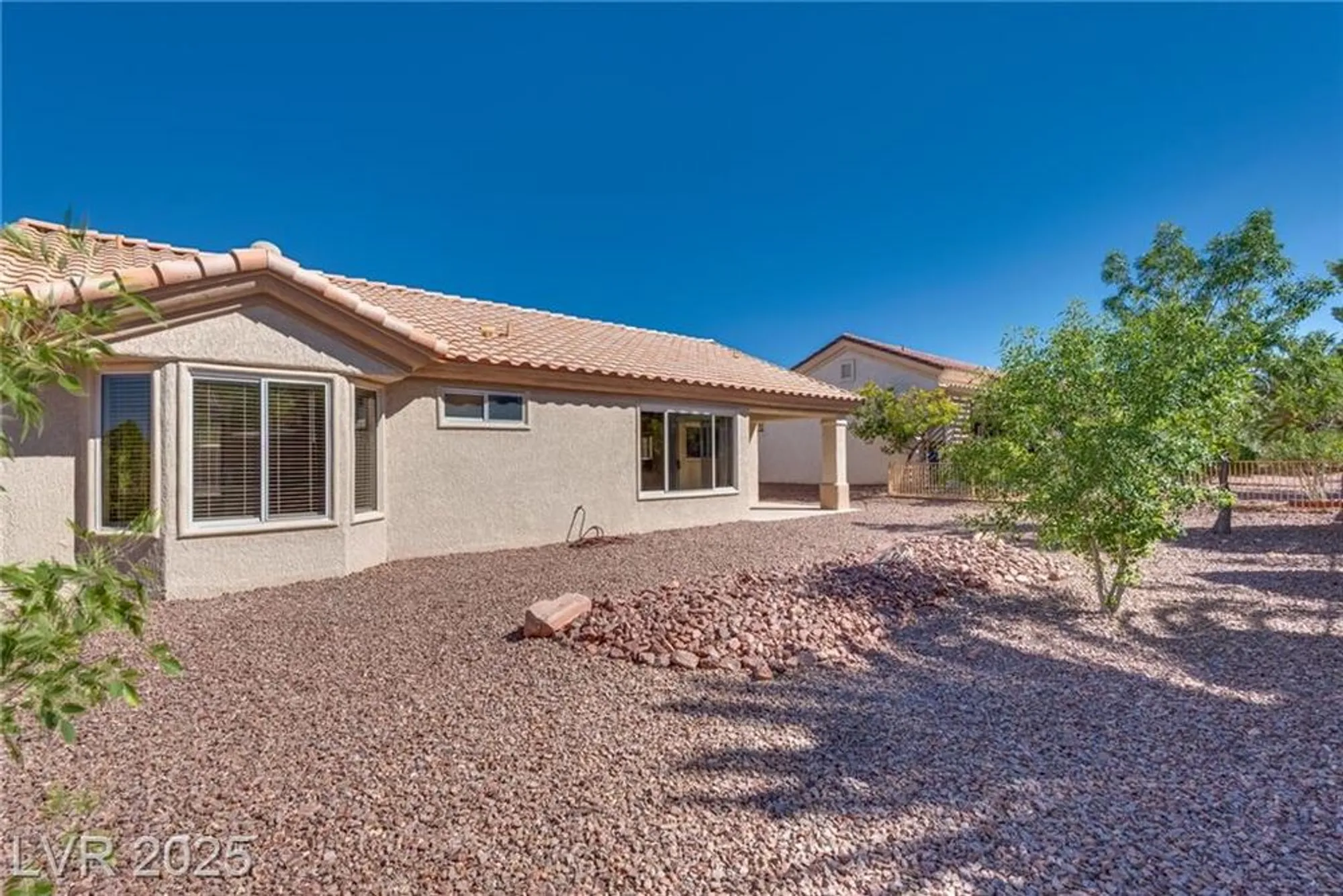 Property Slideshow image 34 of 44 | 2601 lotus hill dr, Las Vegas, NV, 89134