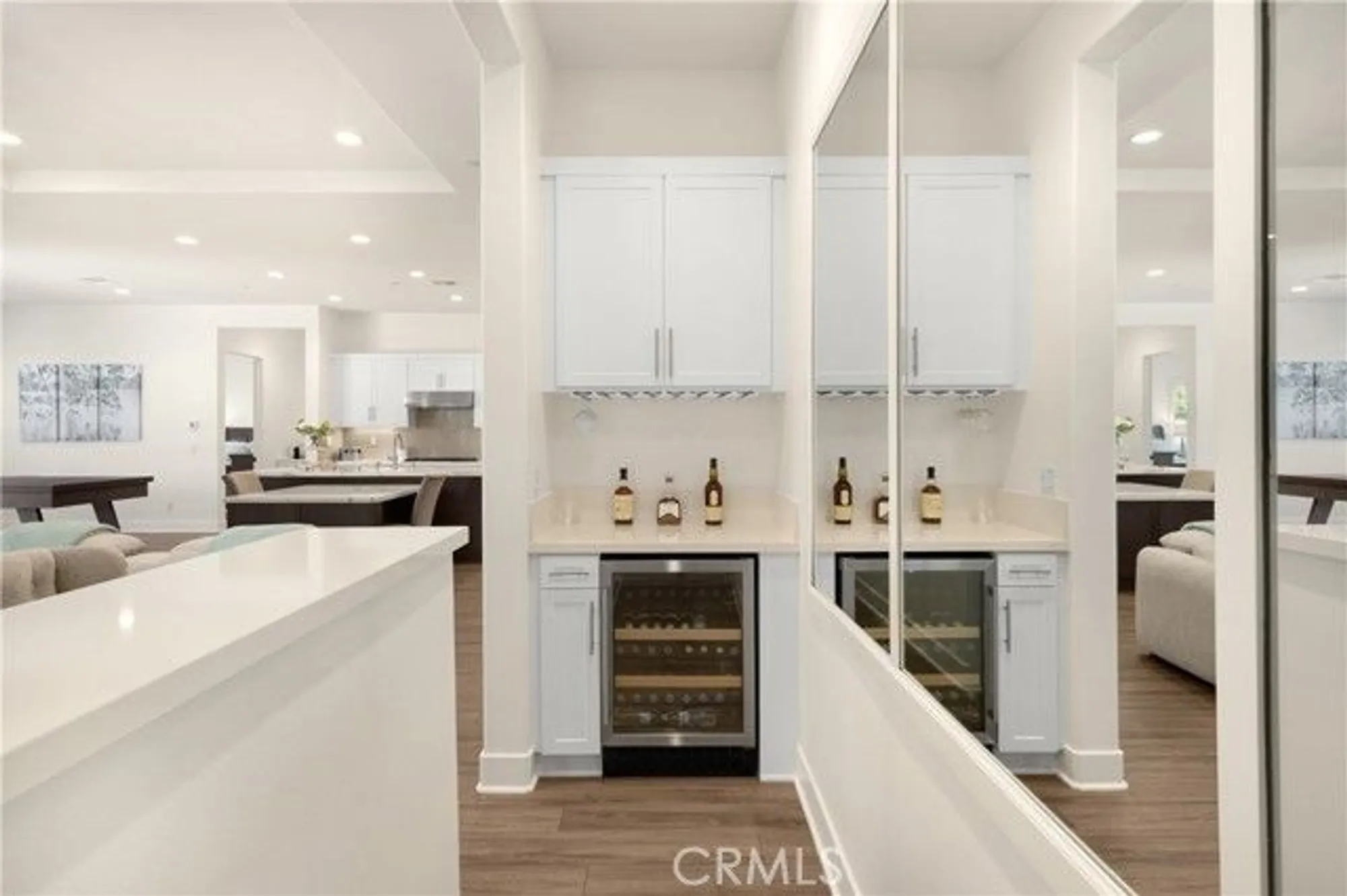 Property Slideshow image 23 of 68 | 11638 oakton way, Corona, CA, 92883