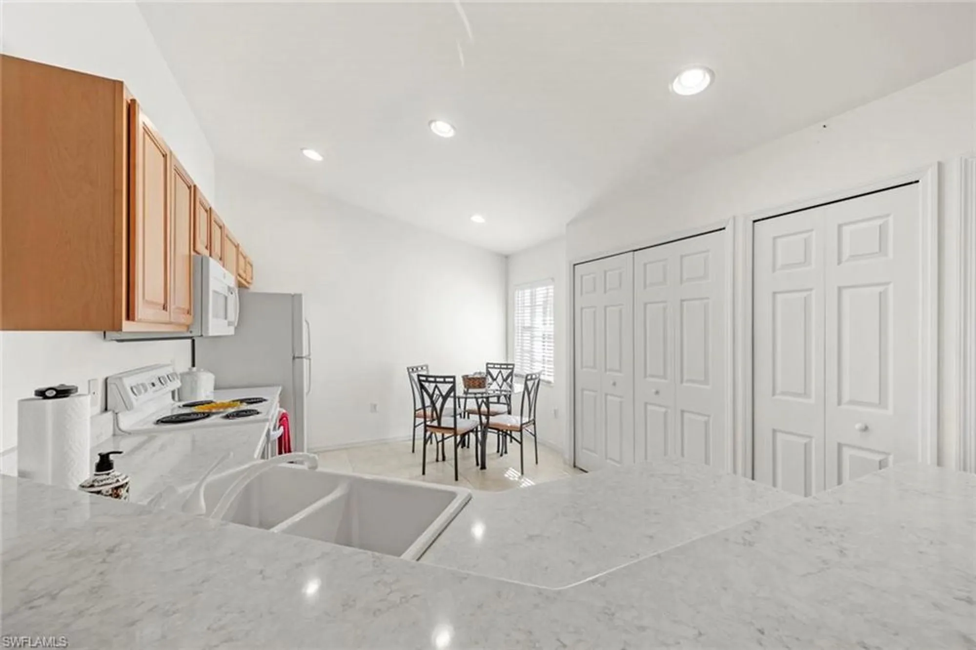 Property Slideshow image 8 of 40 | 11031 mill creek way 305, Fort Myers, FL, 33913