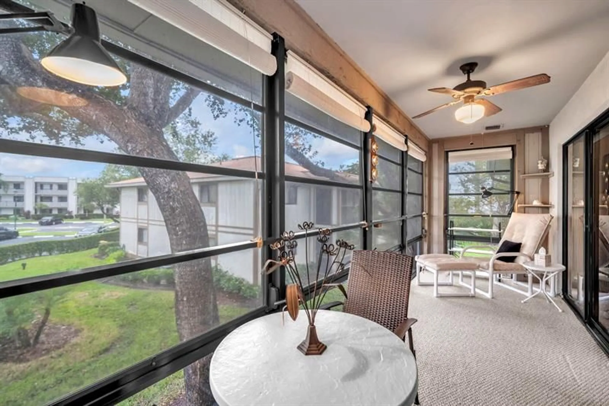 Property Slideshow image 12 of 31 | 10419 e clairmont cir 205, Tamarac, FL, 33321