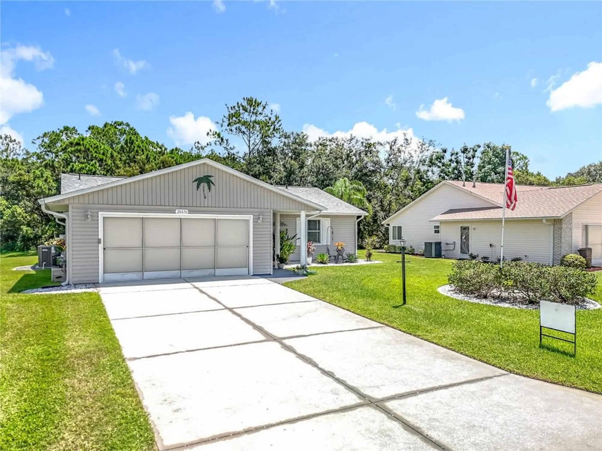 Property Slideshow image 6 of 61 | 26616 racquet cir, Leesburg, FL, 34748