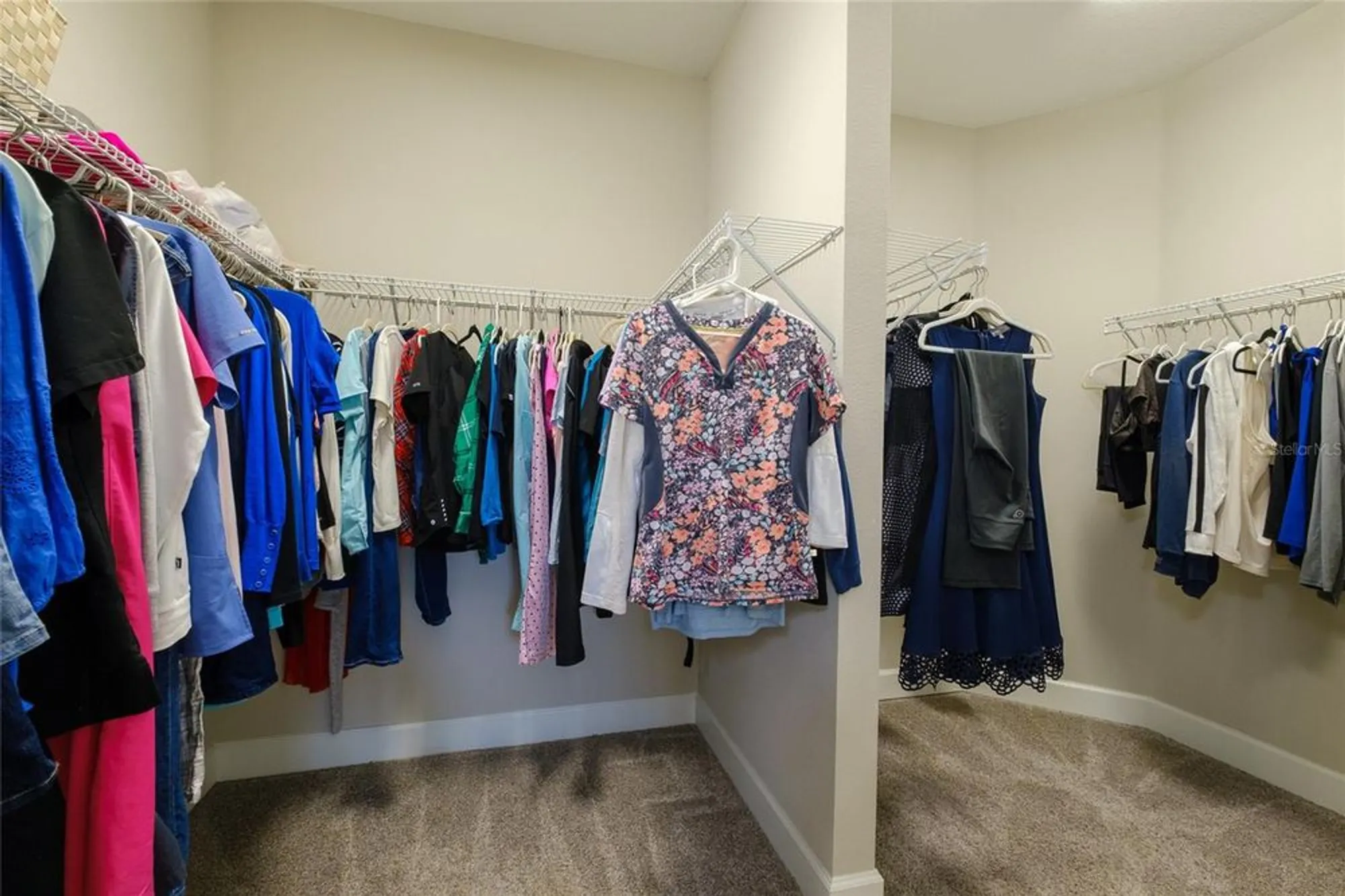 Property Slideshow image 22 of 46 | 5301 bartolomeo st, Sarasota, FL, 34238