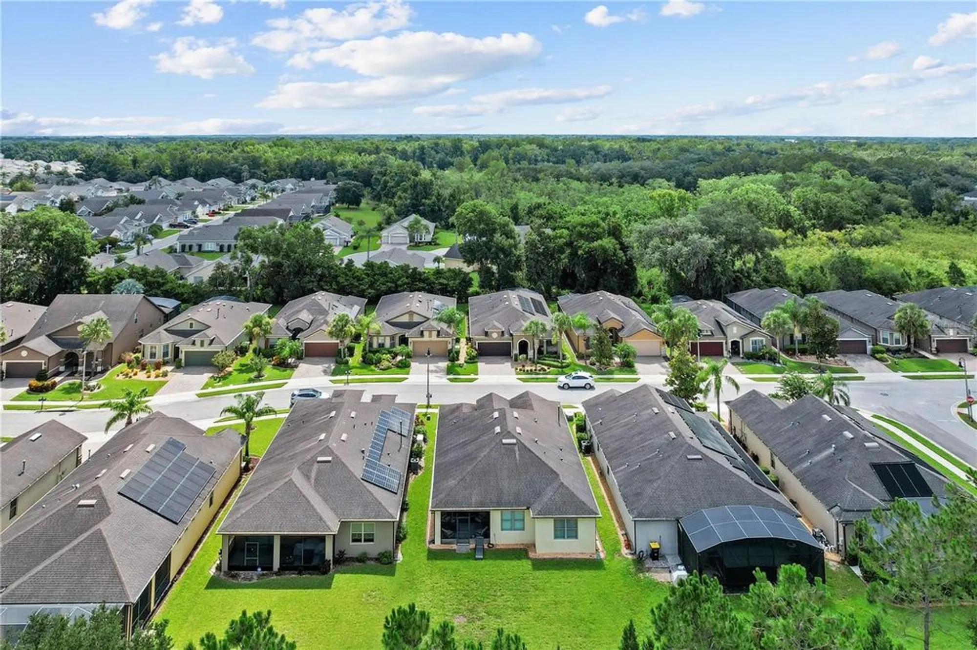 Property Slideshow image 38 of 53 | 329 alicante ct, Davenport, FL, 33837