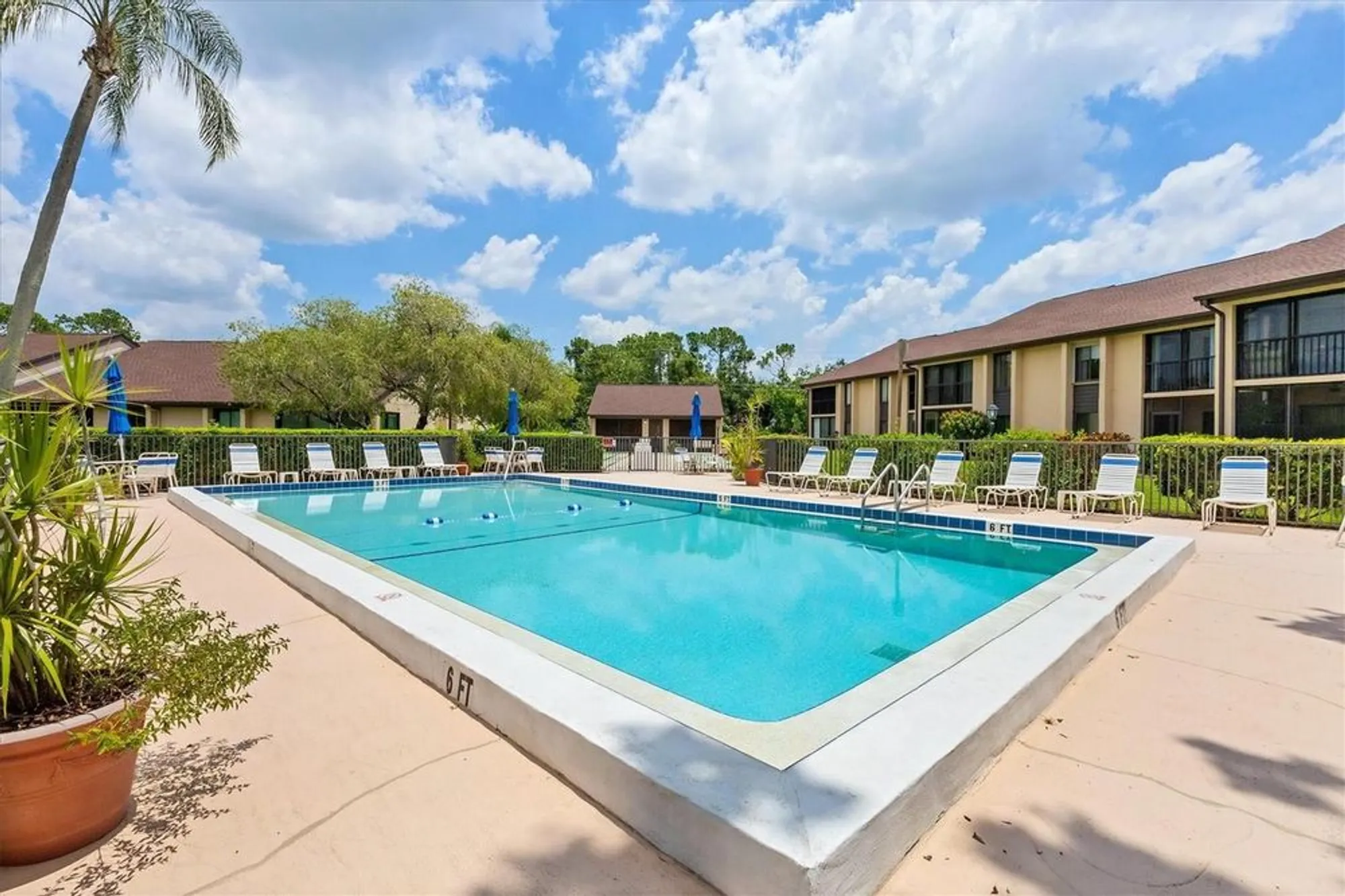 Property Slideshow image 29 of 45 | 6271 timber lake dr g6, Sarasota, FL, 34243