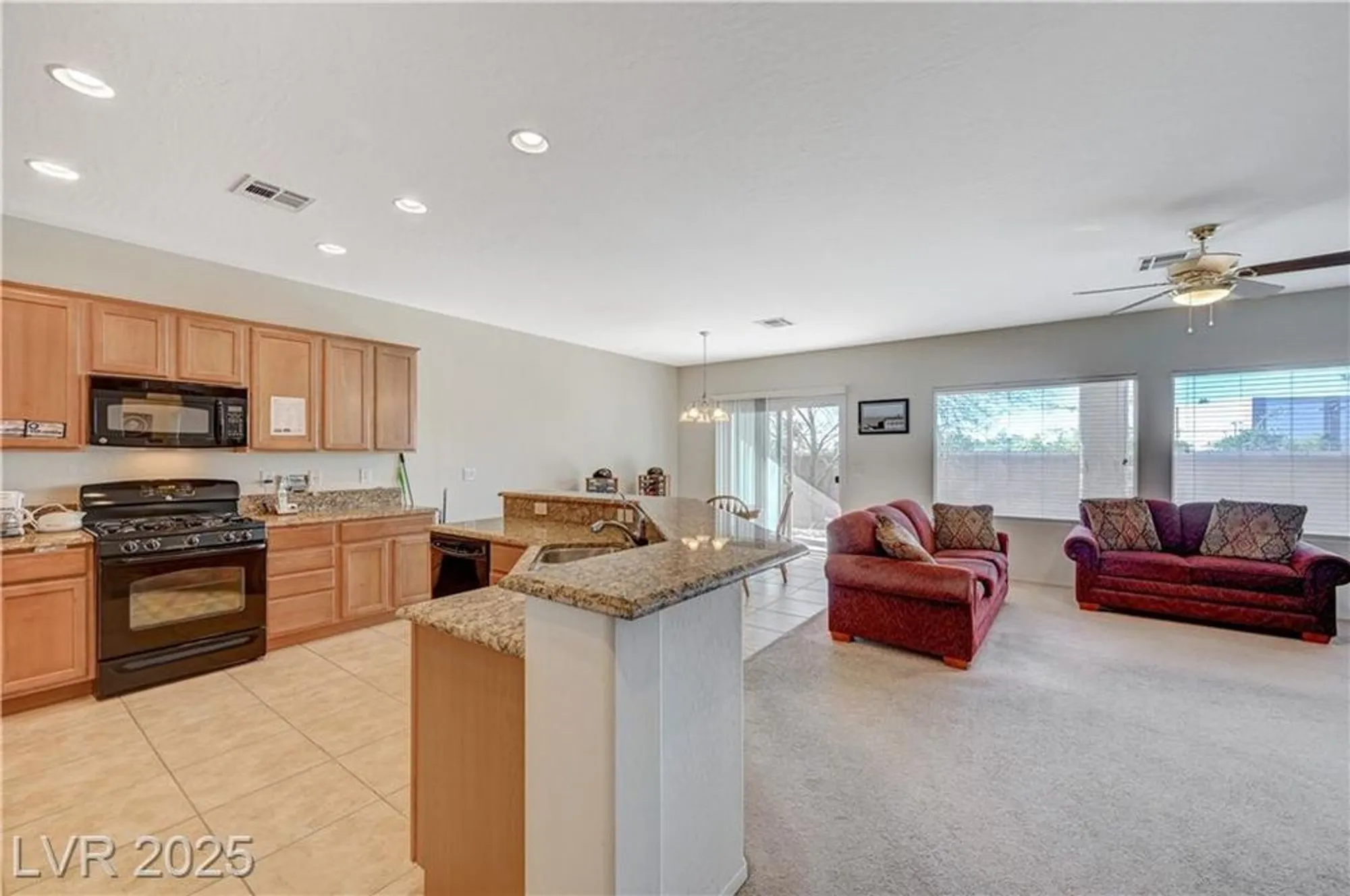 Property Slideshow image 6 of 40 | 2413 great auk ave, North Las Vegas, NV, 89084