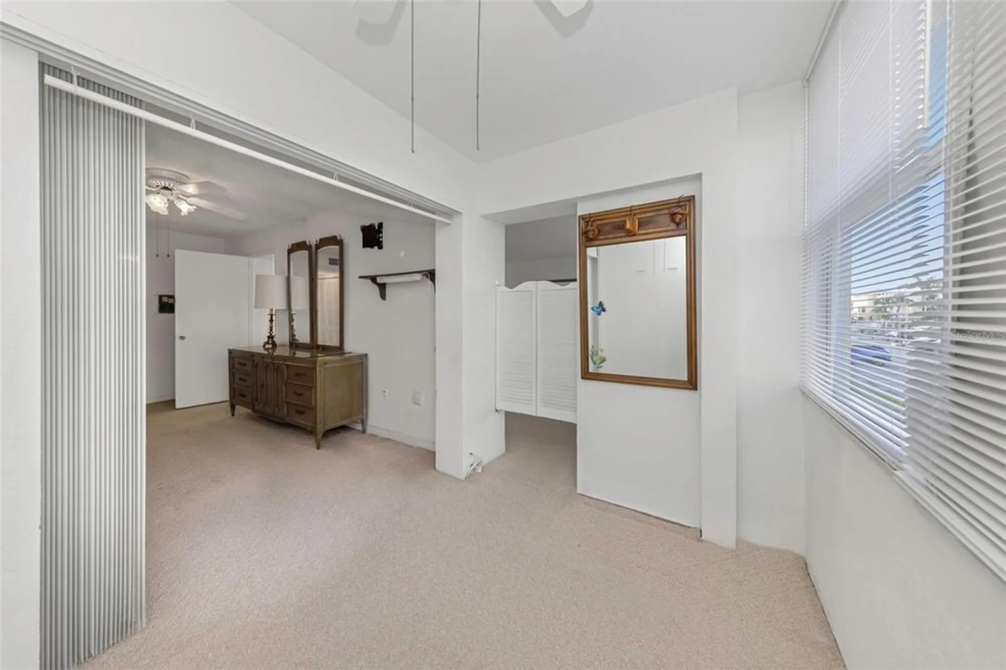 Property Slideshow image 19 of 95 | 4550 cove cir apt 207, St Petersburg, FL, 33708
