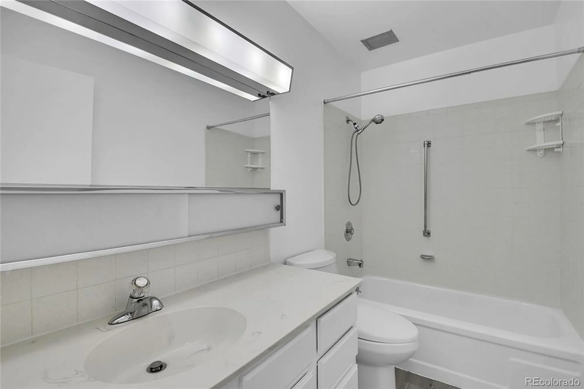 Property Slideshow image 8 of 23 | 9655 e center ave 9d, Denver, CO, 80247