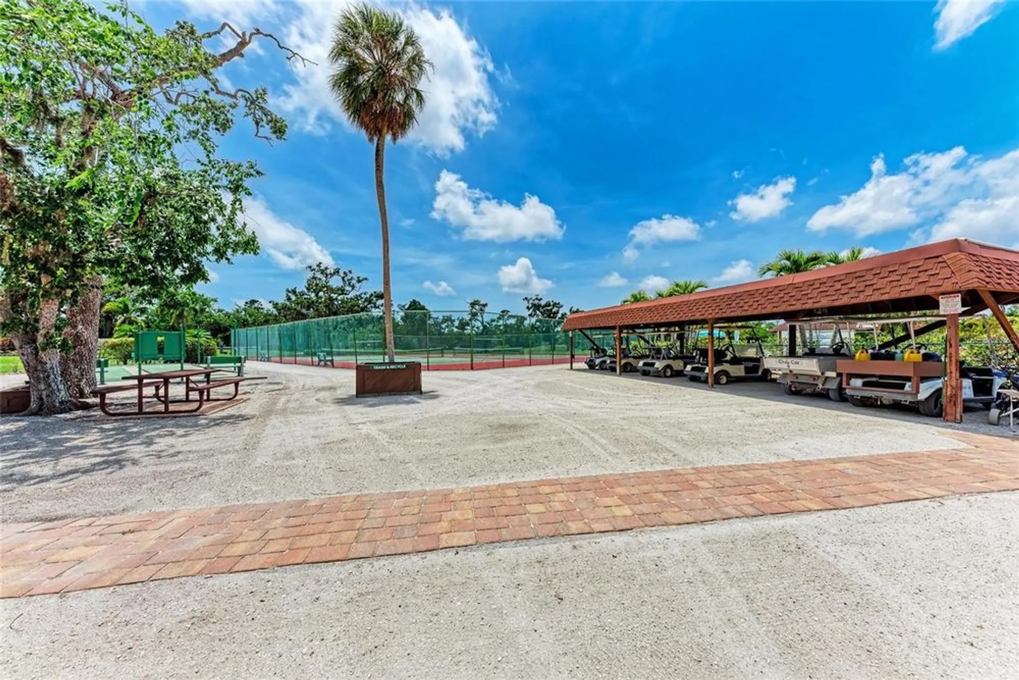 Property Slideshow image 46 of 59 | 4644 red maple rd 1303, Bradenton, FL, 34210