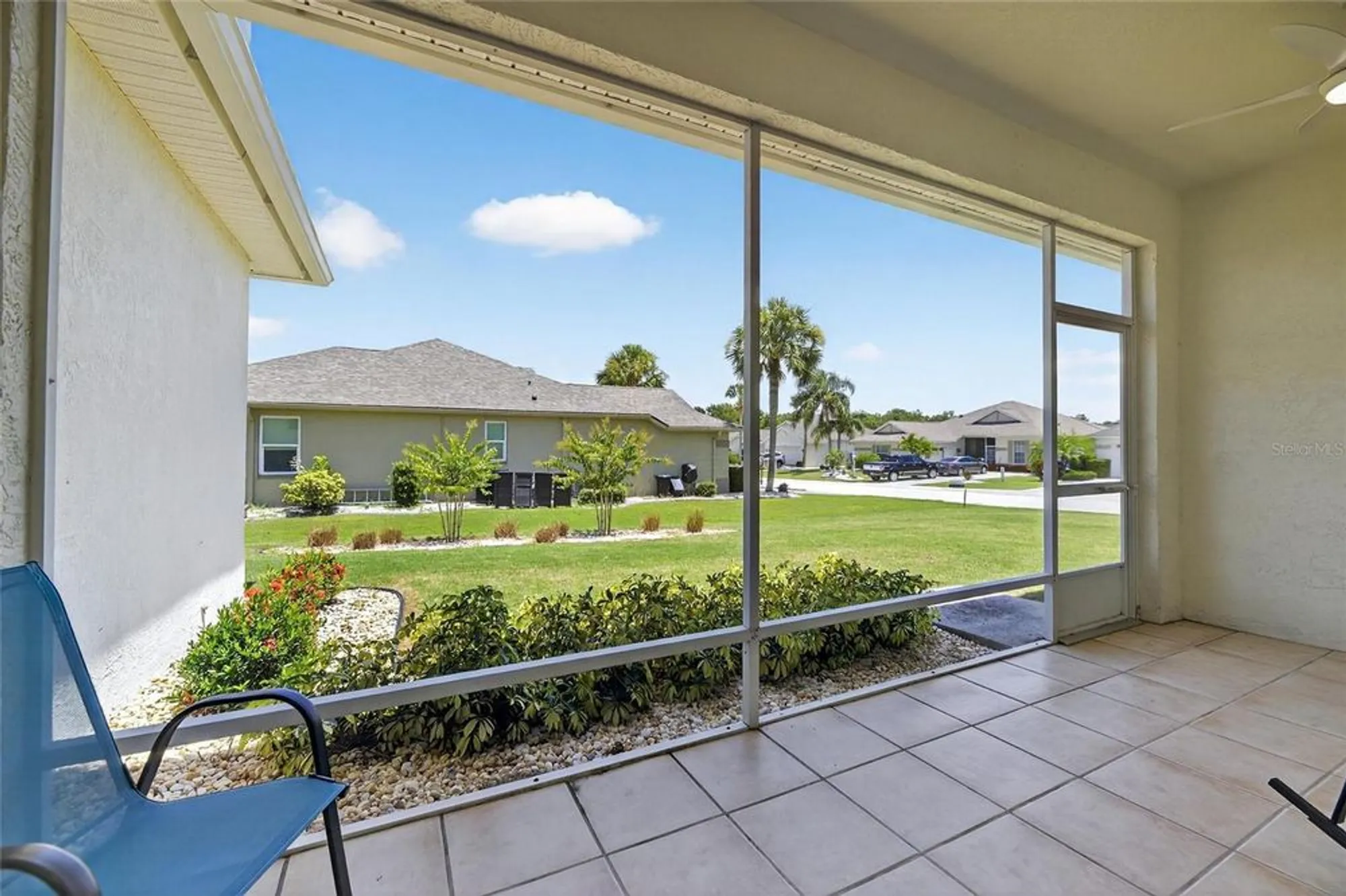 Property Slideshow image 16 of 49 | 1103 villeroy dr, Sun City Center, FL, 33573