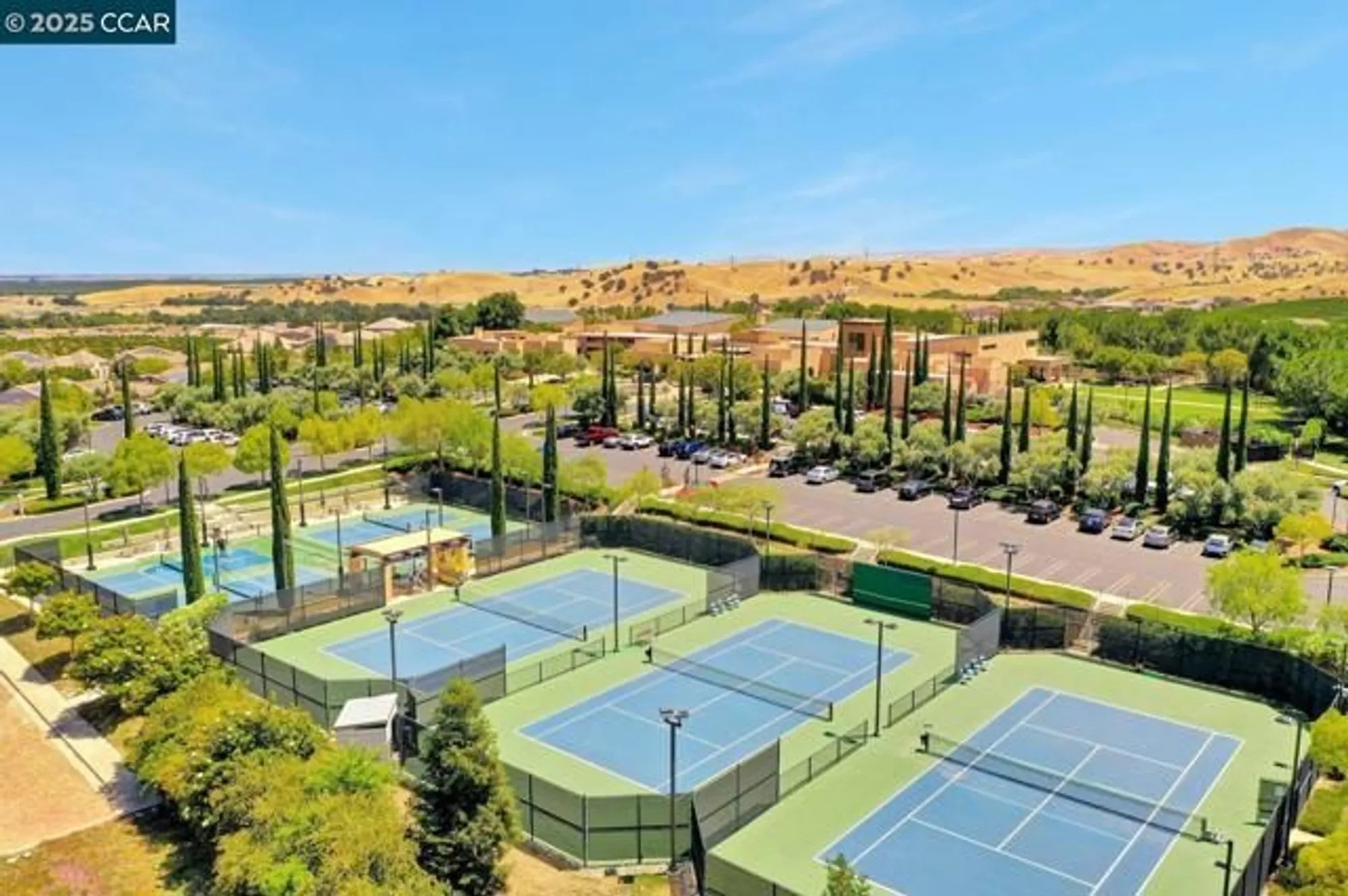 Property Slideshow image 38 of 47 | 1103 lafite ct, Brentwood, CA, 94513