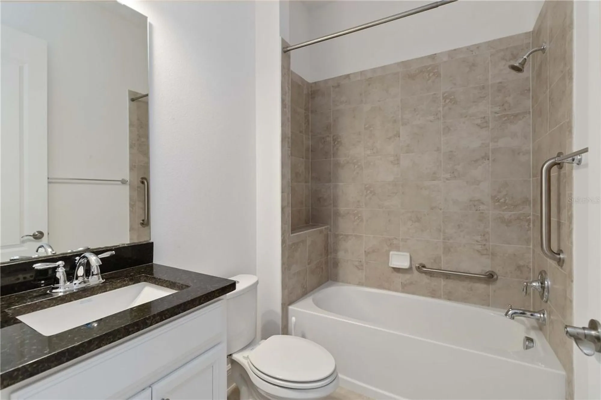 Property Slideshow image 40 of 67 | 2476 datura loop, Saint Cloud, FL, 34772