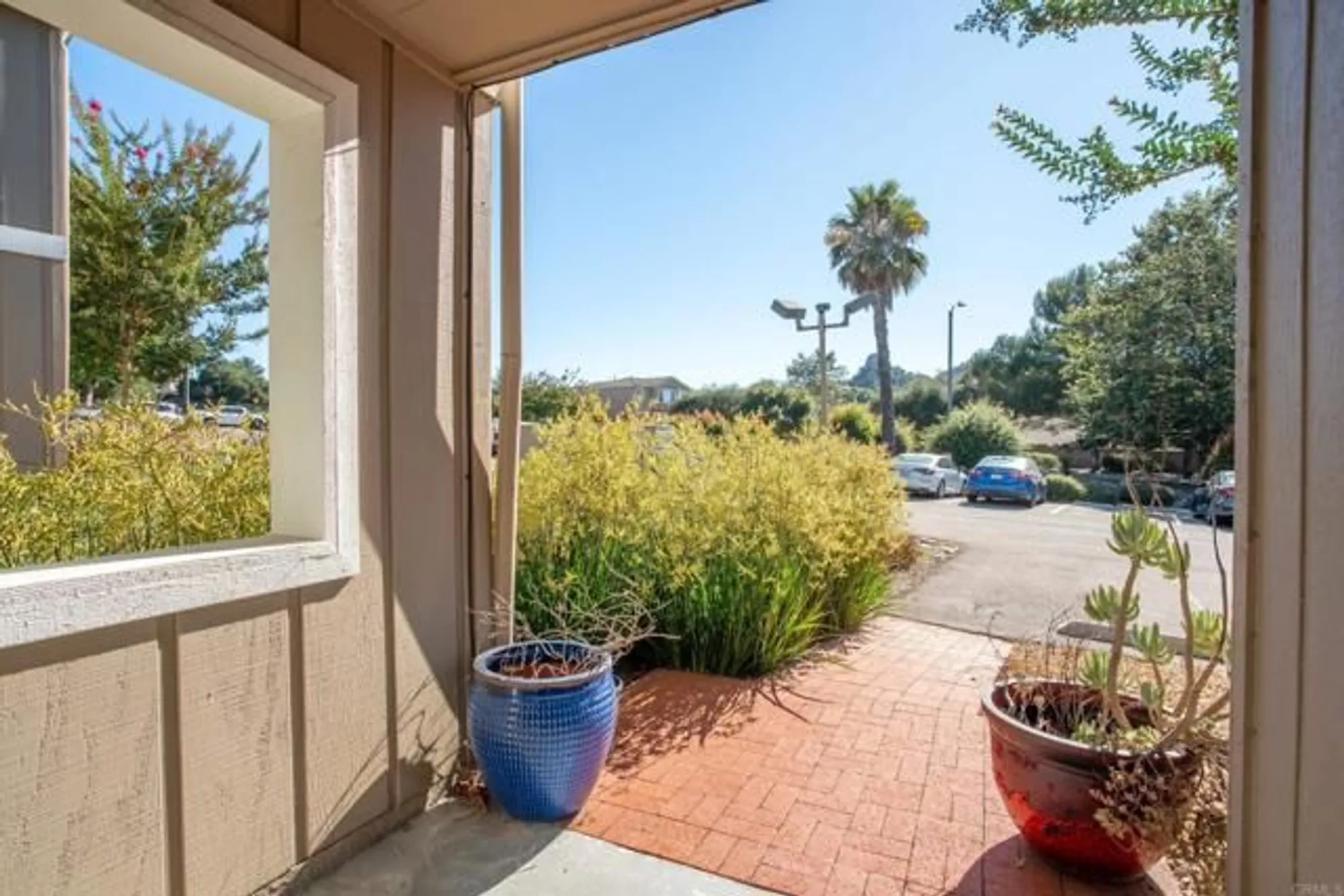 Property Slideshow image 5 of 21 | 27735 mountain meadow rd unit 19, Escondido, CA, 92026