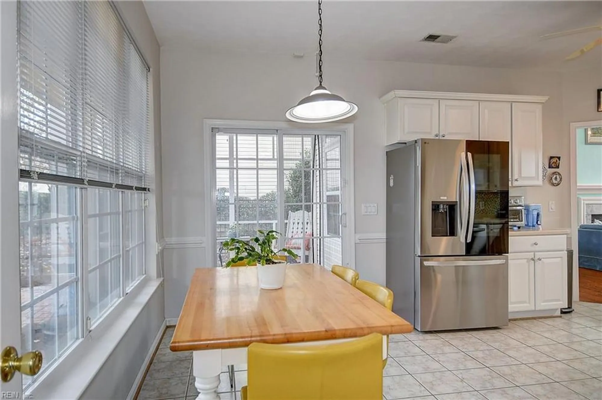 Property Slideshow image 21 of 49 | 3008 looking glass ct, Virginia Beach, VA, 23456
