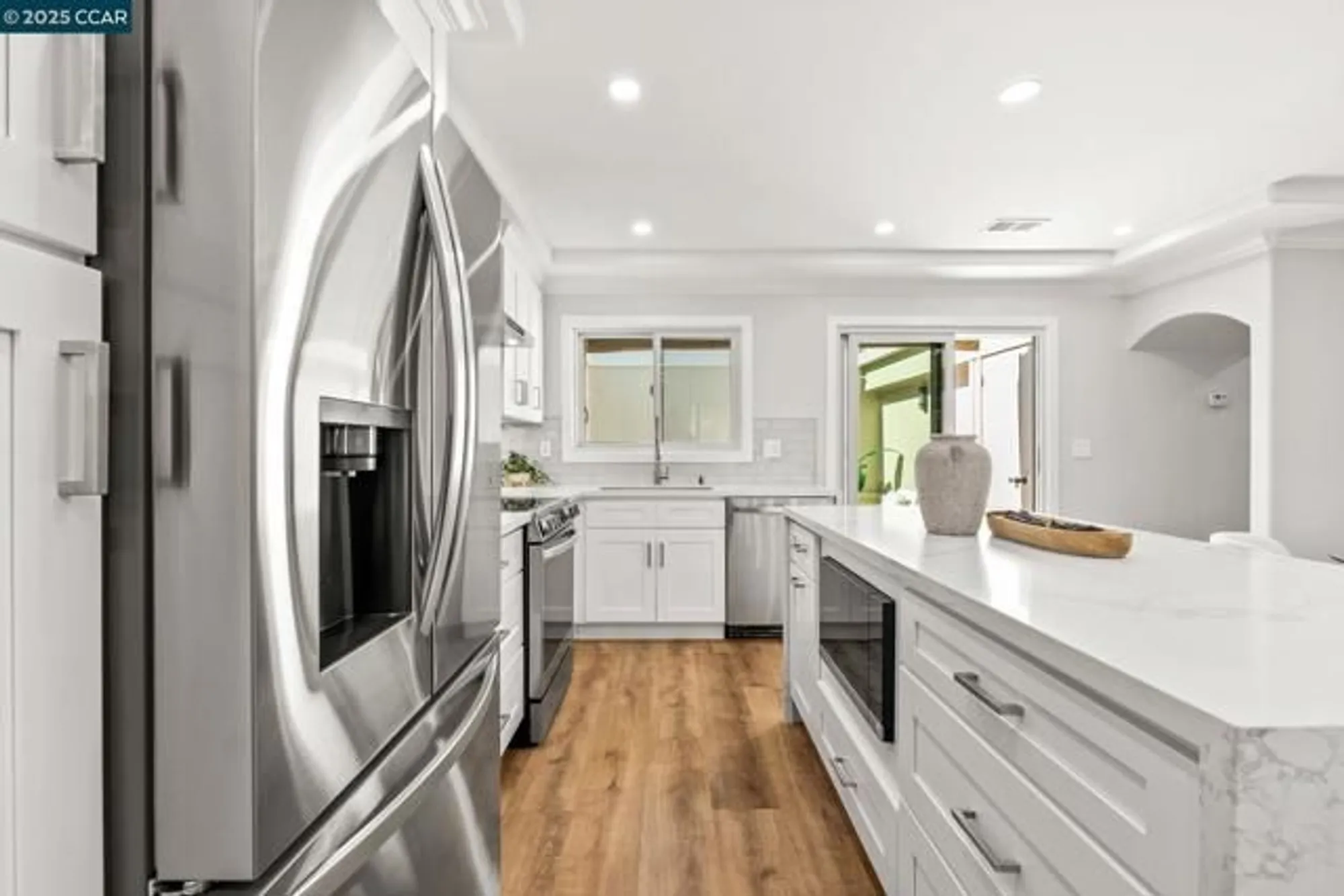 Property Slideshow image 22 of 46 | 2300 pine knoll dr 1, Walnut Creek, CA, 94595