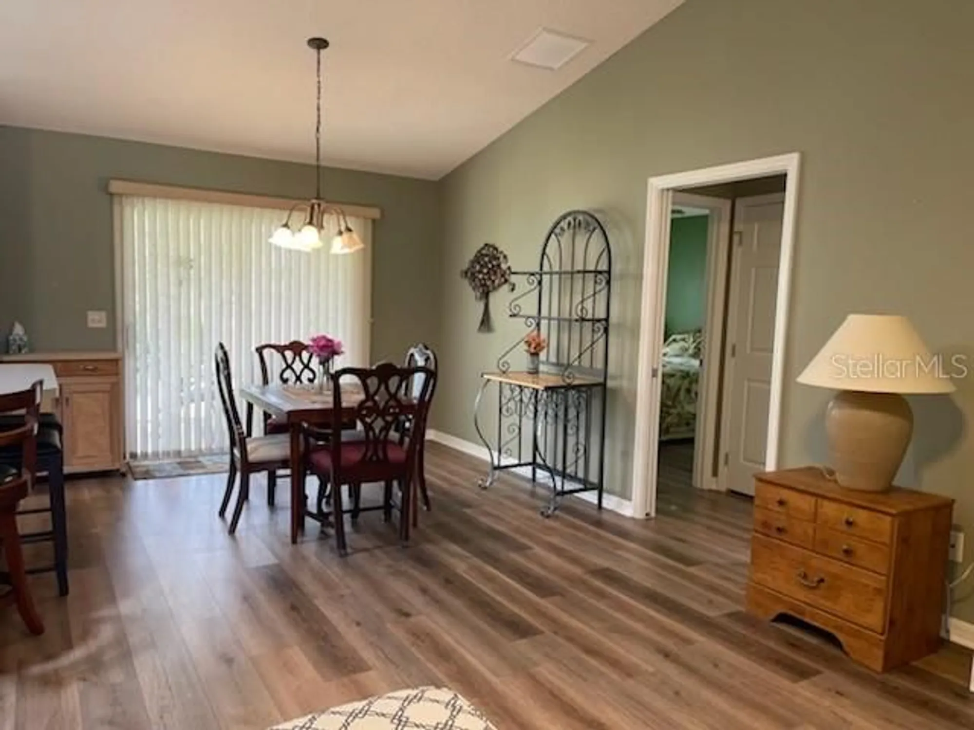 Property Slideshow image 8 of 26 | 1723 banberry run, The Villages, FL, 32162