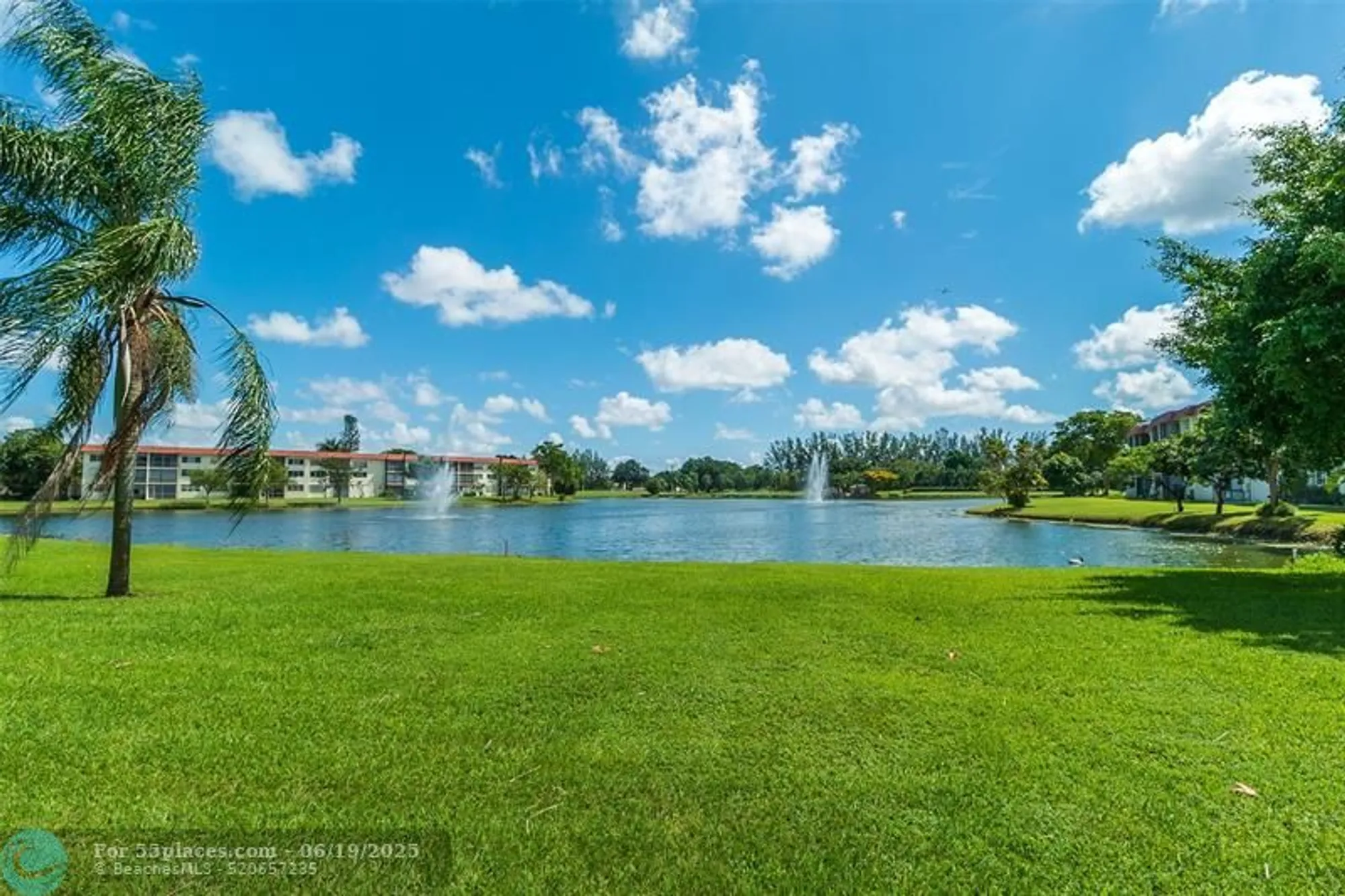 Property Slideshow image 31 of 80 | 9800 n hollybrook lake dr apt 309, Pembroke Pines, FL, 33025