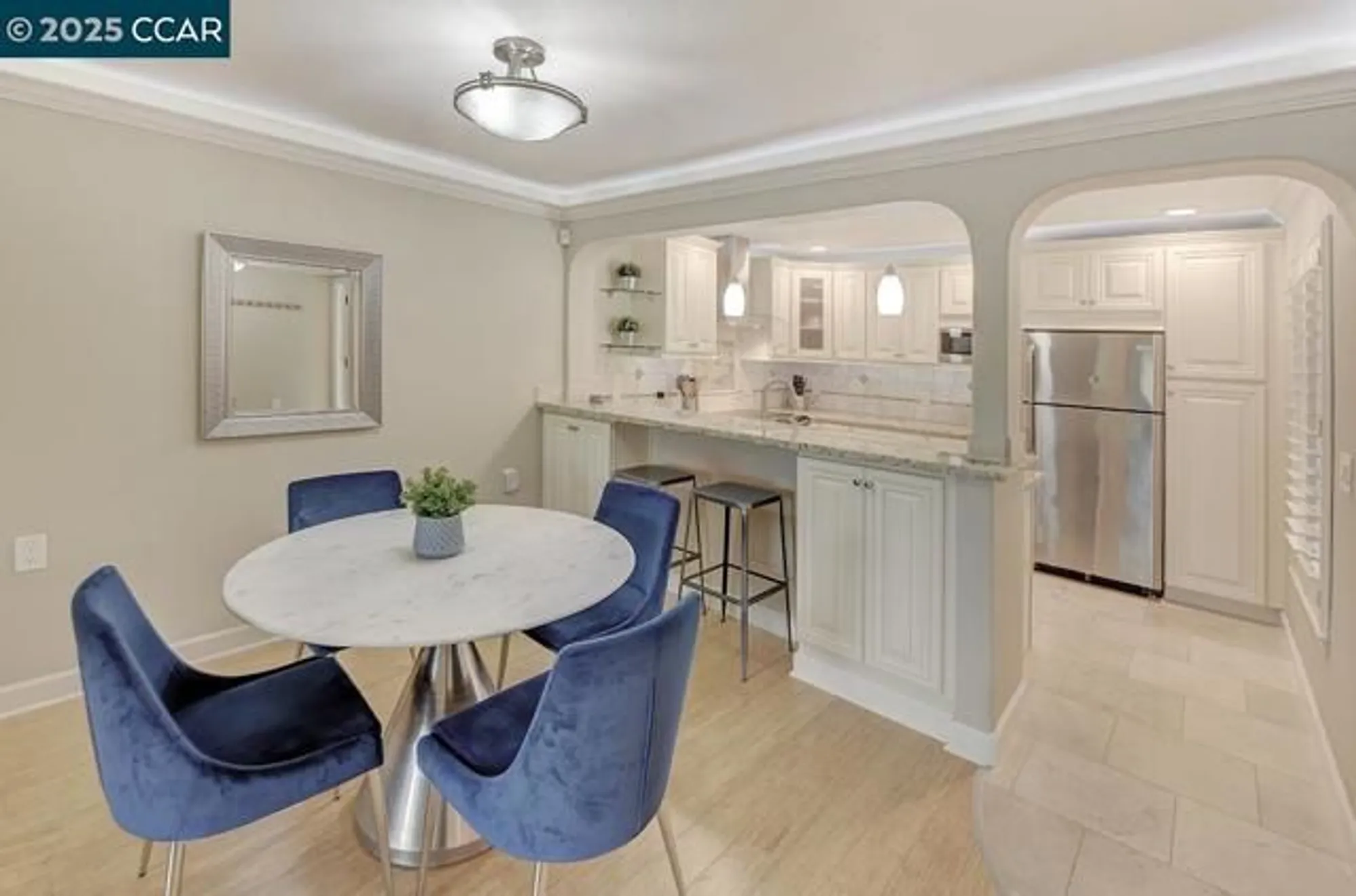 Property Slideshow image 8 of 53 | 1136 rockledge ln apt 6, Walnut Creek, CA, 94595