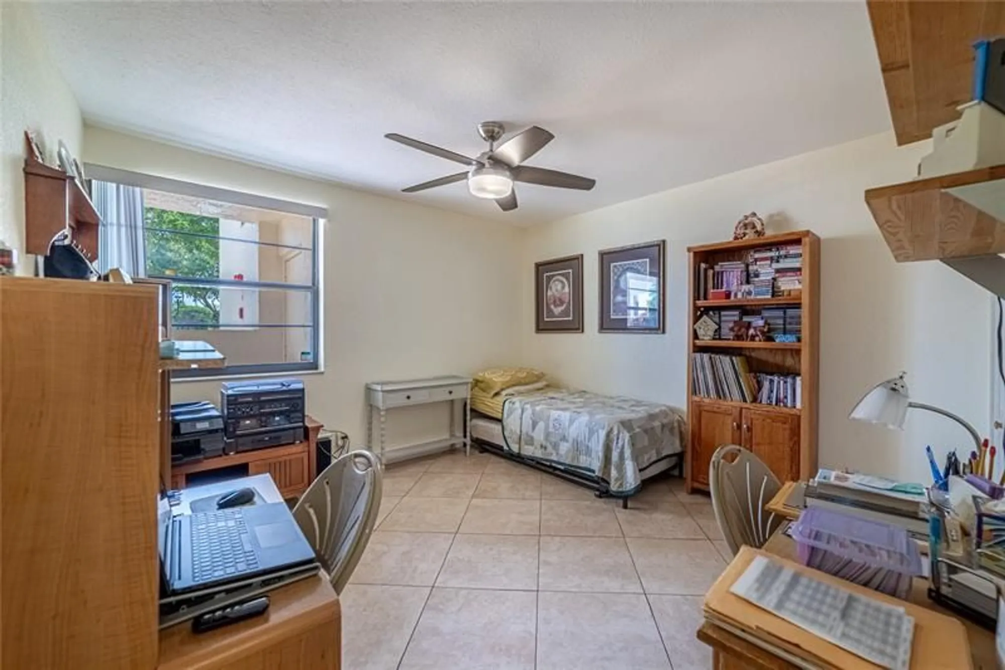 Property Slideshow image 12 of 50 | 7312 fairfax dr 102, Tamarac, FL, 33321