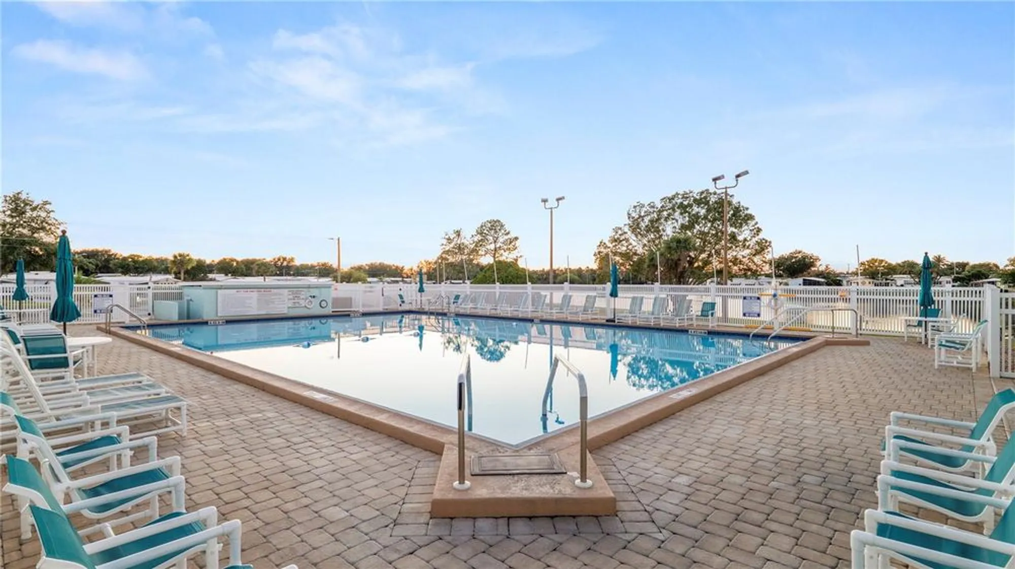 Property Slideshow image 44 of 47 | 5027 forest crest dr, Lakeland, FL, 33810