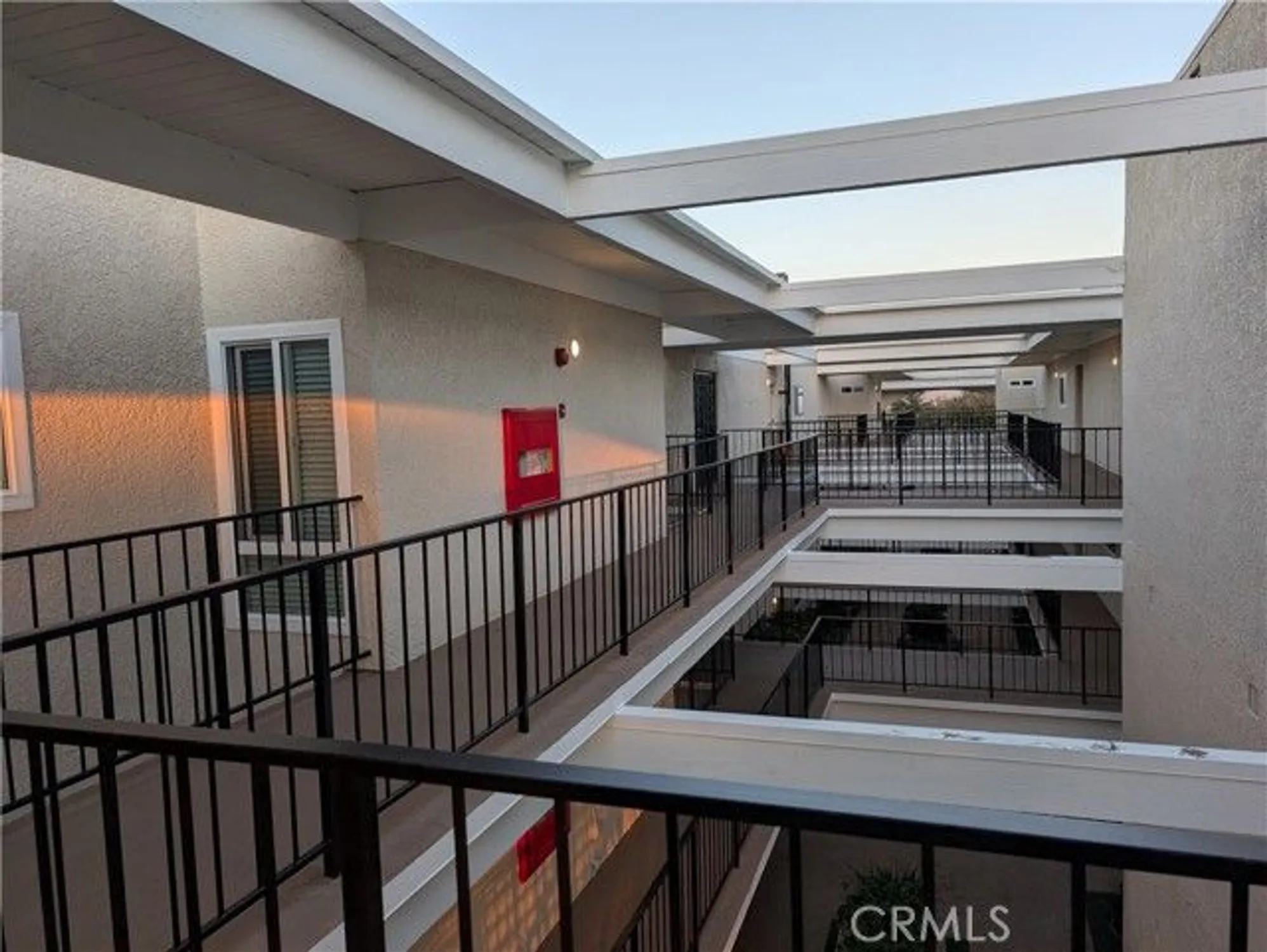 Property Slideshow image 33 of 47 | 4006 calle sonora oeste unit 3f, Laguna Woods, CA, 92637