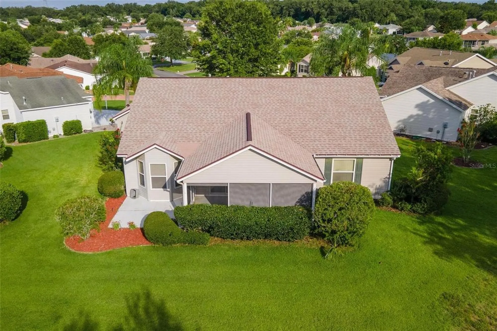 Property Slideshow image 34 of 44 | 471 gaskin ln, The Villages, FL, 32162