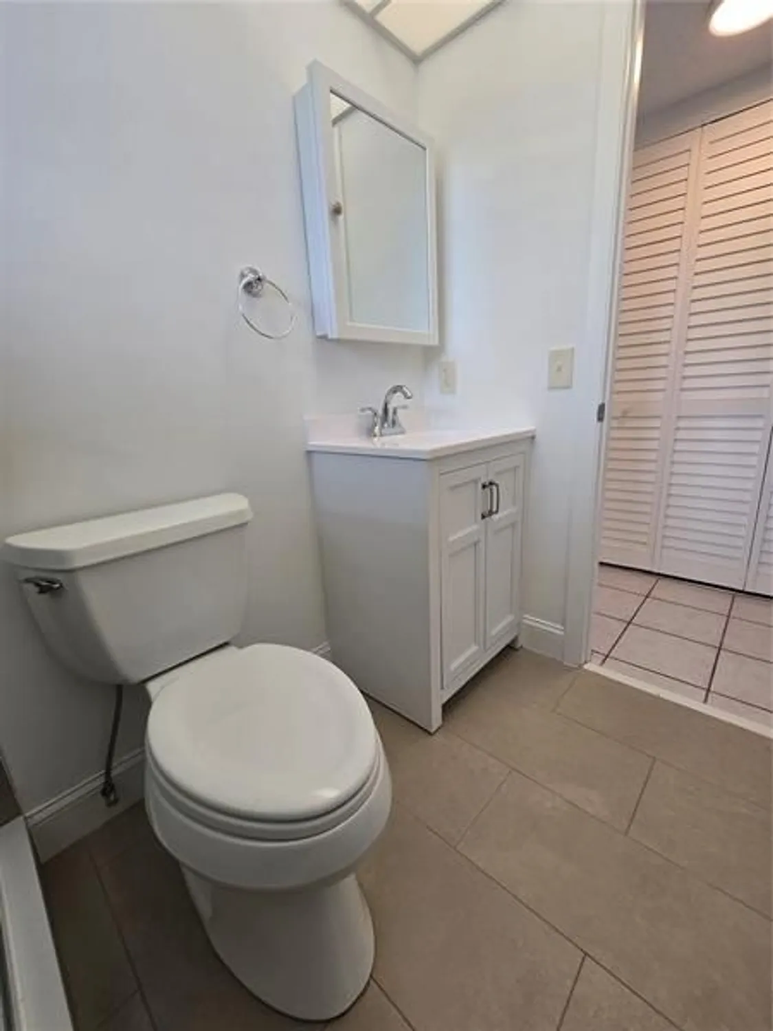 Property Slideshow image 21 of 31 | 6890 royal palm blvd 211h, Margate, FL, 33063
