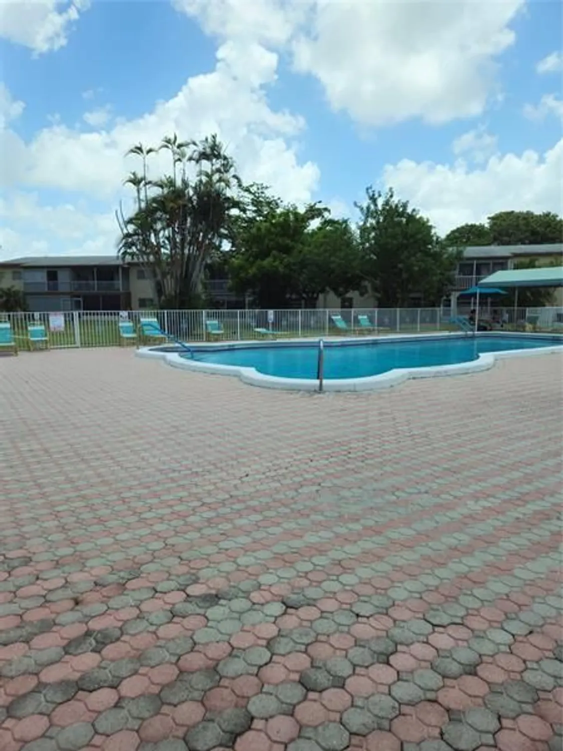 Property Slideshow image 35 of 35 | 7500 nw 5th pl apt 201, Margate, FL, 33063