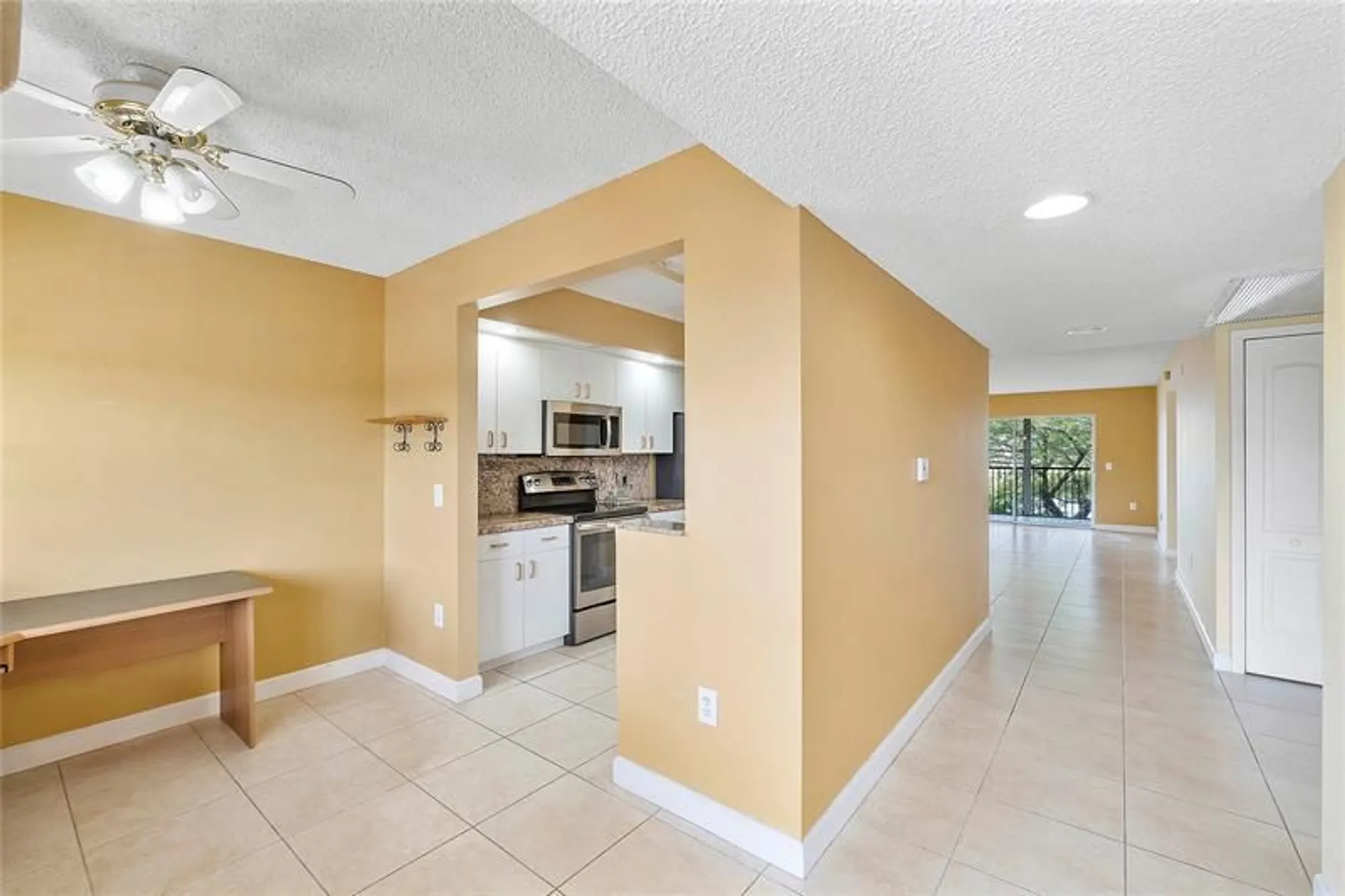 Property Slideshow image 5 of 44 | 13355 sw 16th ct 313e, Pembroke Pines, FL, 33027