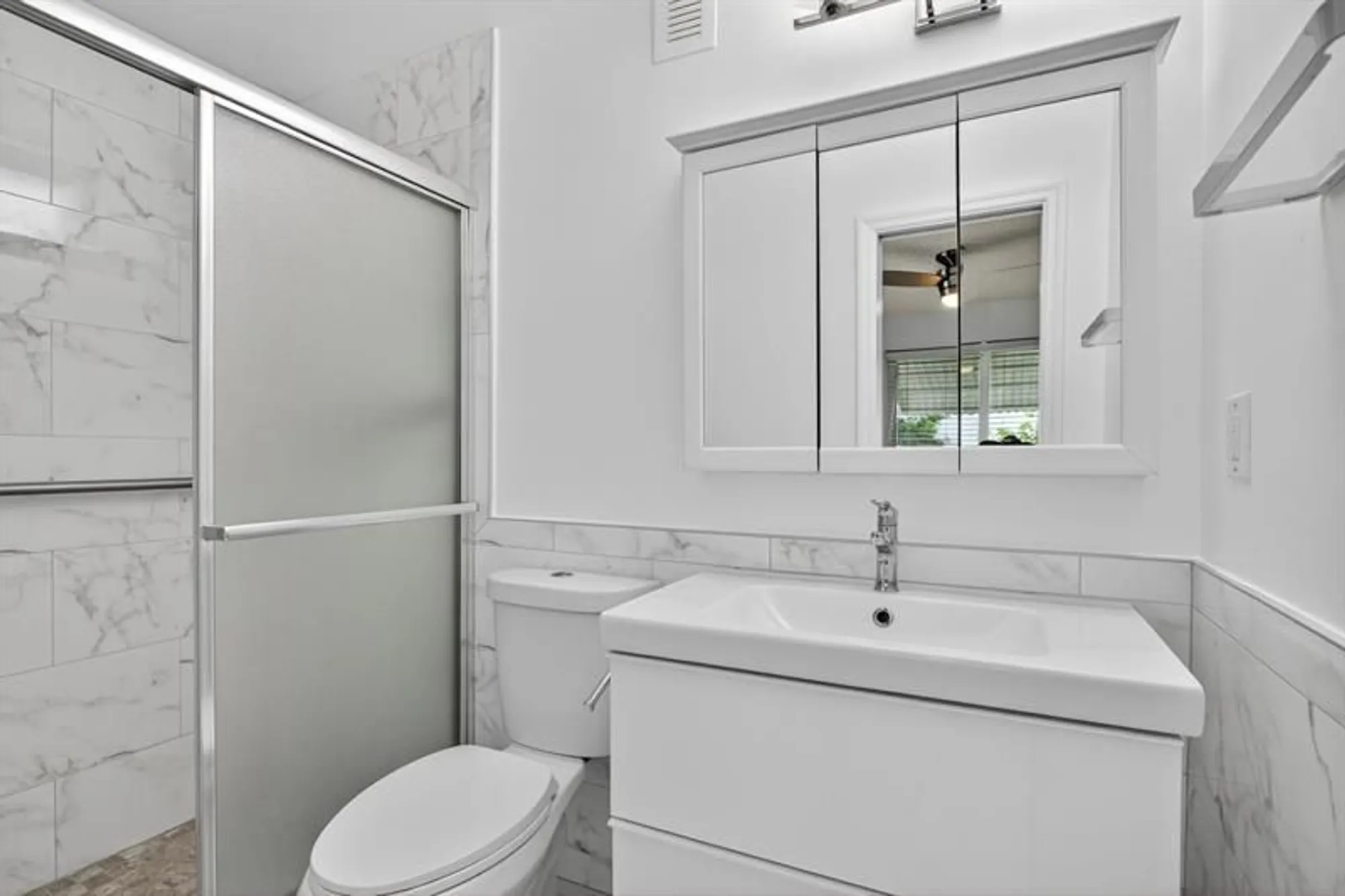 Property Slideshow image 33 of 34 | 2930 nw 1st ave, Pompano Beach, FL, 33064
