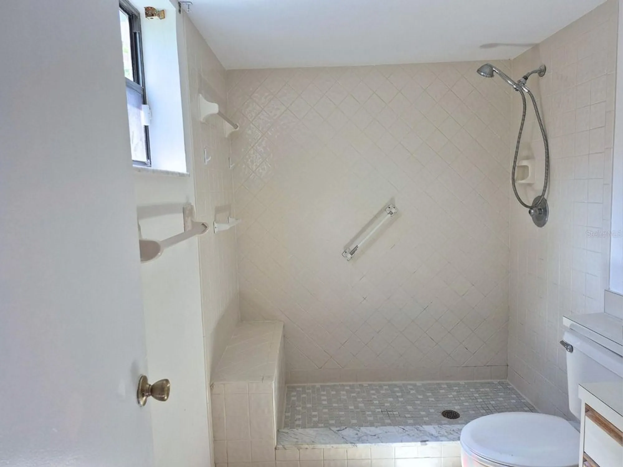 Property Slideshow image 14 of 31 | 1306 golfview dr # 1306, Tarpon Springs, FL, 34689