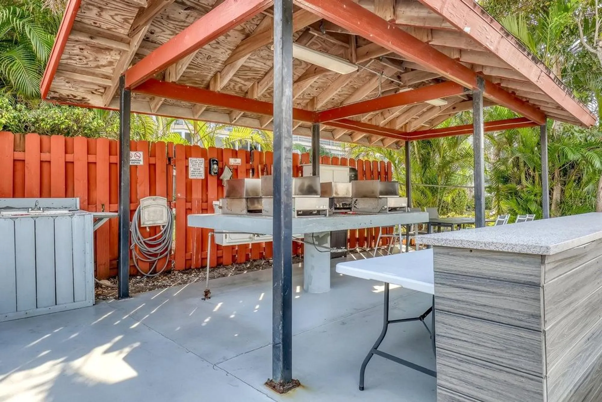 Property Slideshow image 38 of 50 | 2724 garden dr n apt 204, Lake Worth, FL, 33461