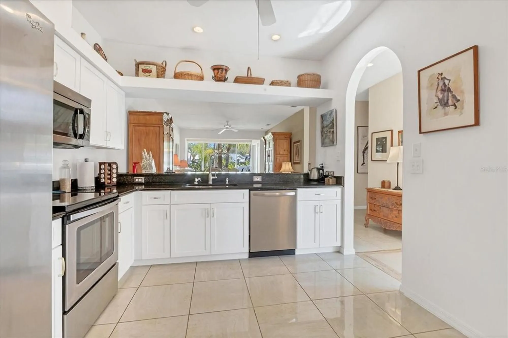Property Slideshow image 17 of 50 | 6907 stoneywalk ct, Bradenton, FL, 34203
