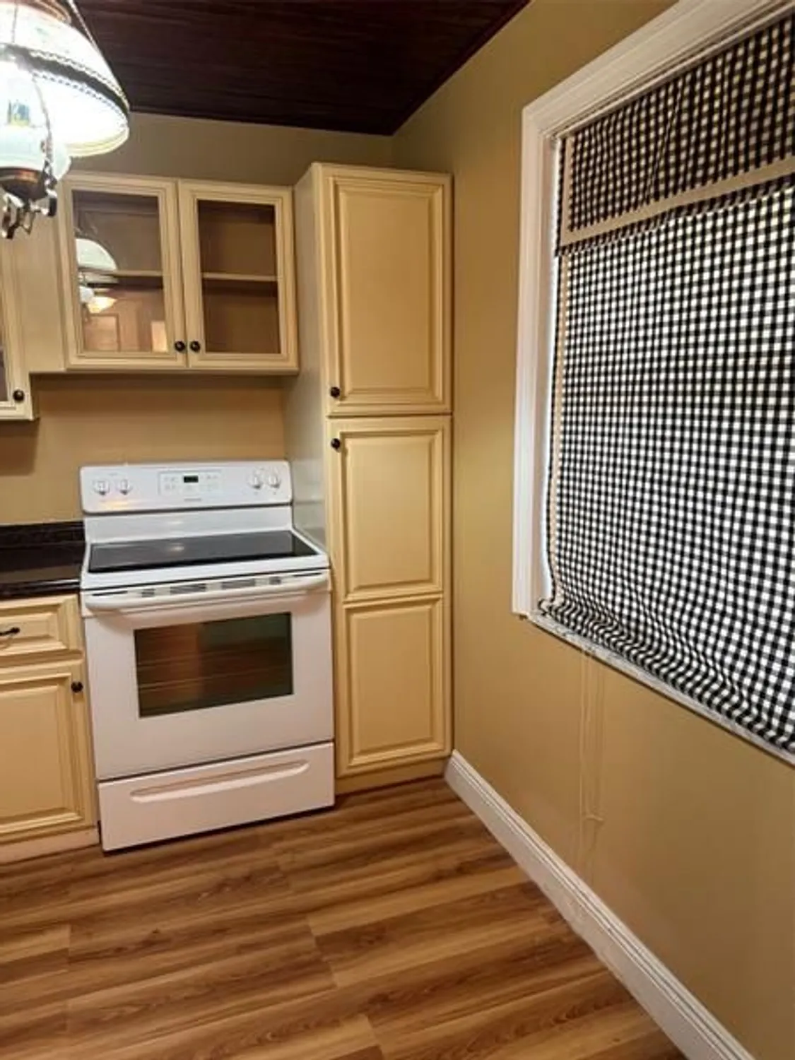 Property Slideshow image 12 of 29 | 3774 inverrary blvd 106p, Lauderhill, FL, 33319