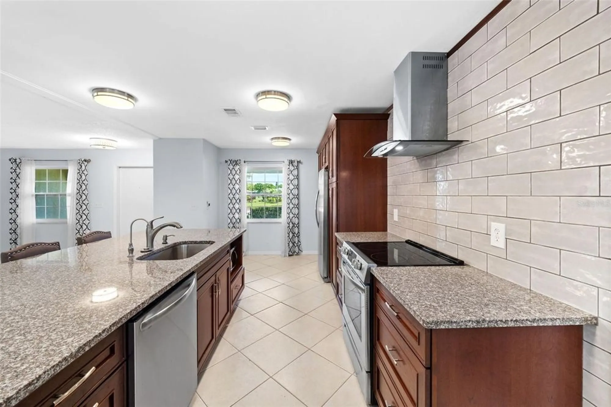 Property Slideshow image 24 of 70 | 7082 w country club dr n # 7082, Sarasota, FL, 34243