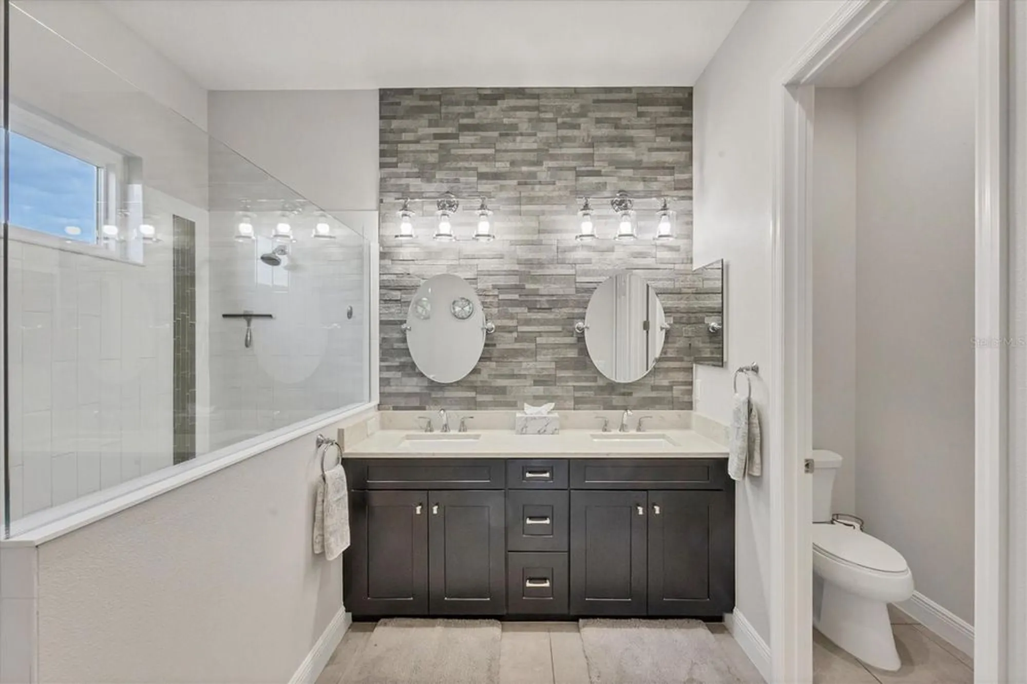 Property Slideshow image 30 of 77 | 13106 indigo way, Bradenton, FL, 34211